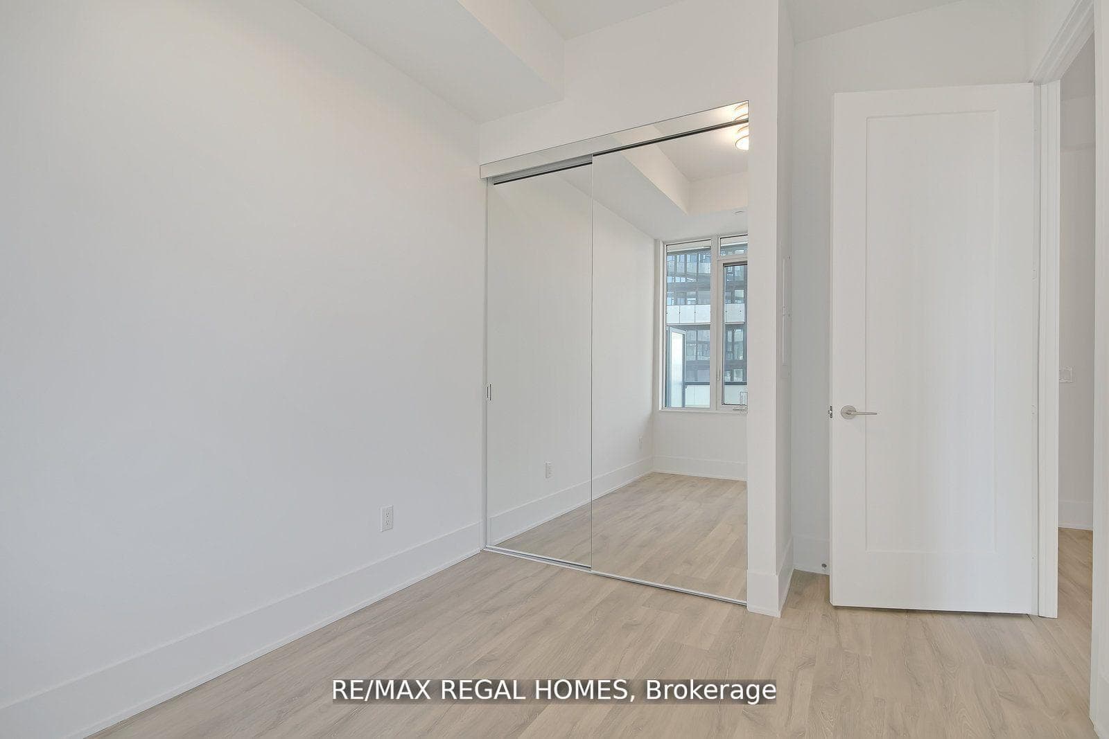 470 Front Street Unit 2609 photo 4