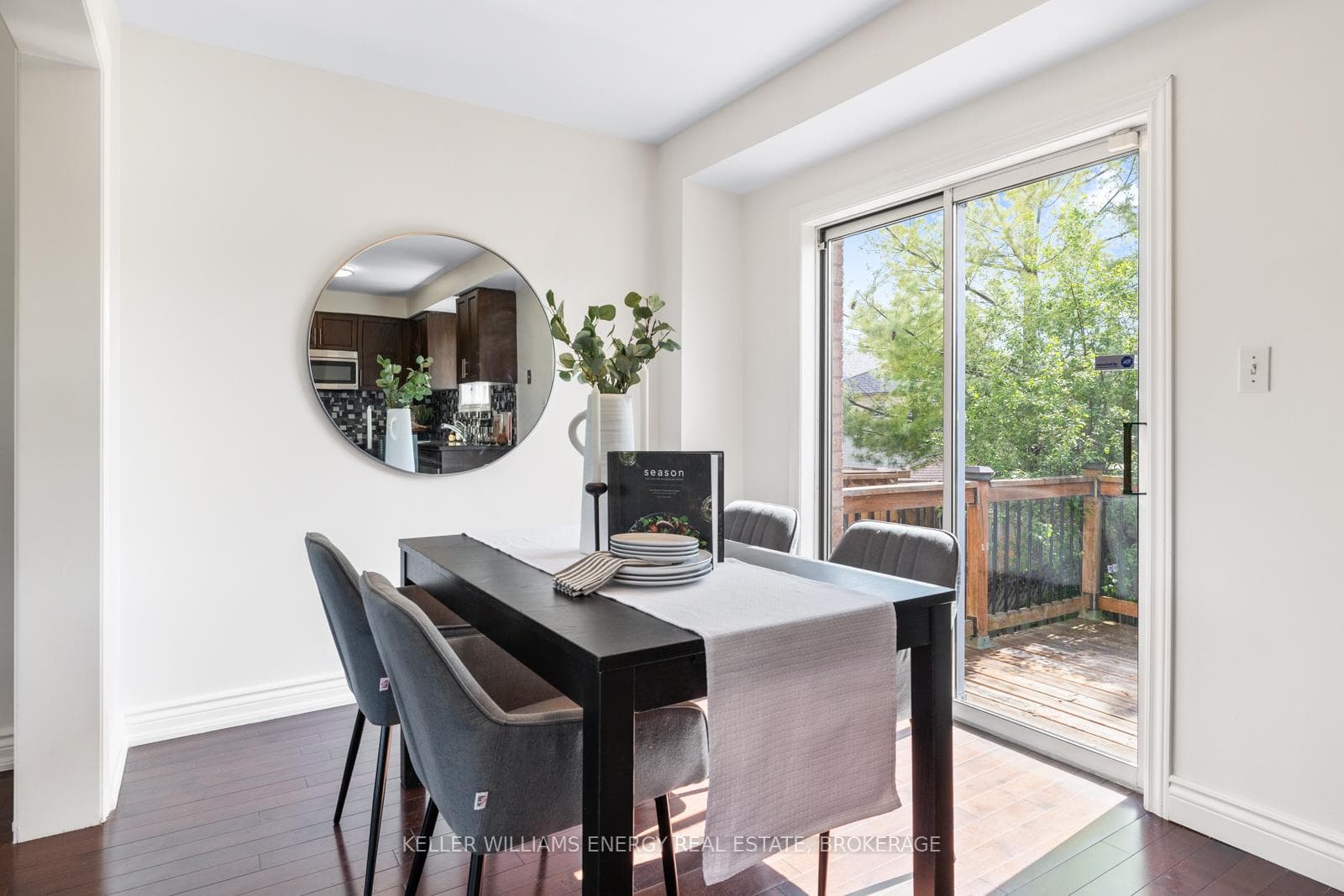 2686 Trulls Road photo 10