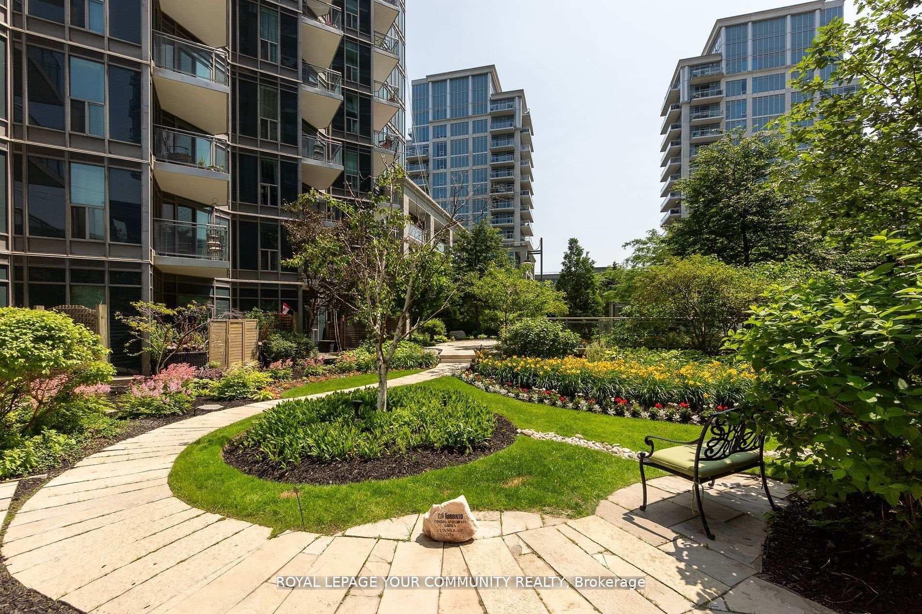 2119 Lake Shore Boulevard Unit 1506 photo 3