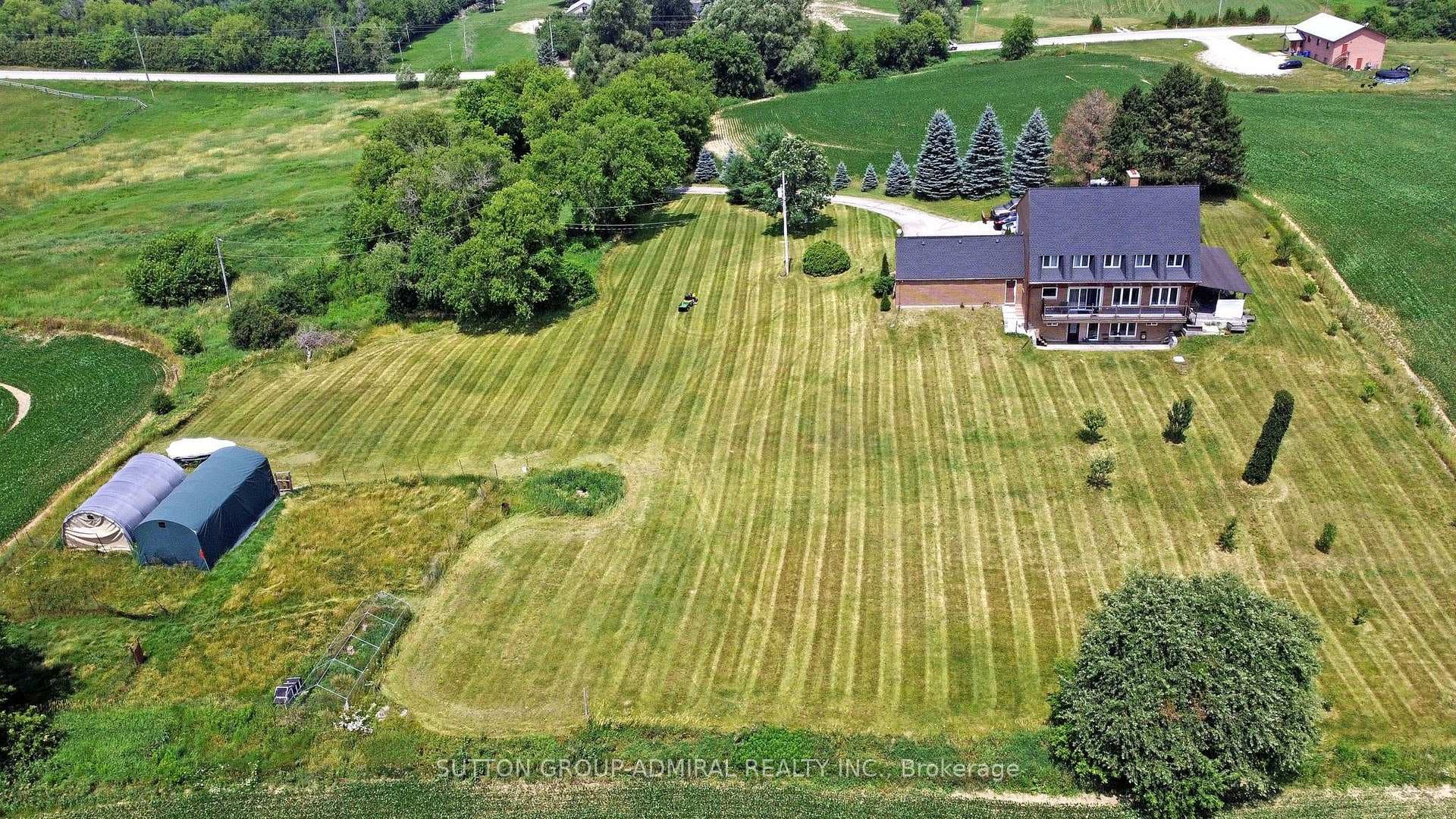 7205 19th Side Road photo 42