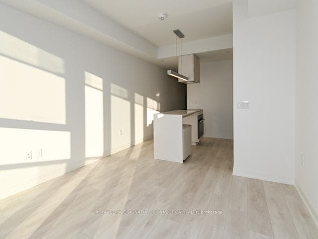 15 Lower Jarvis Street Unit 2709 photo 1