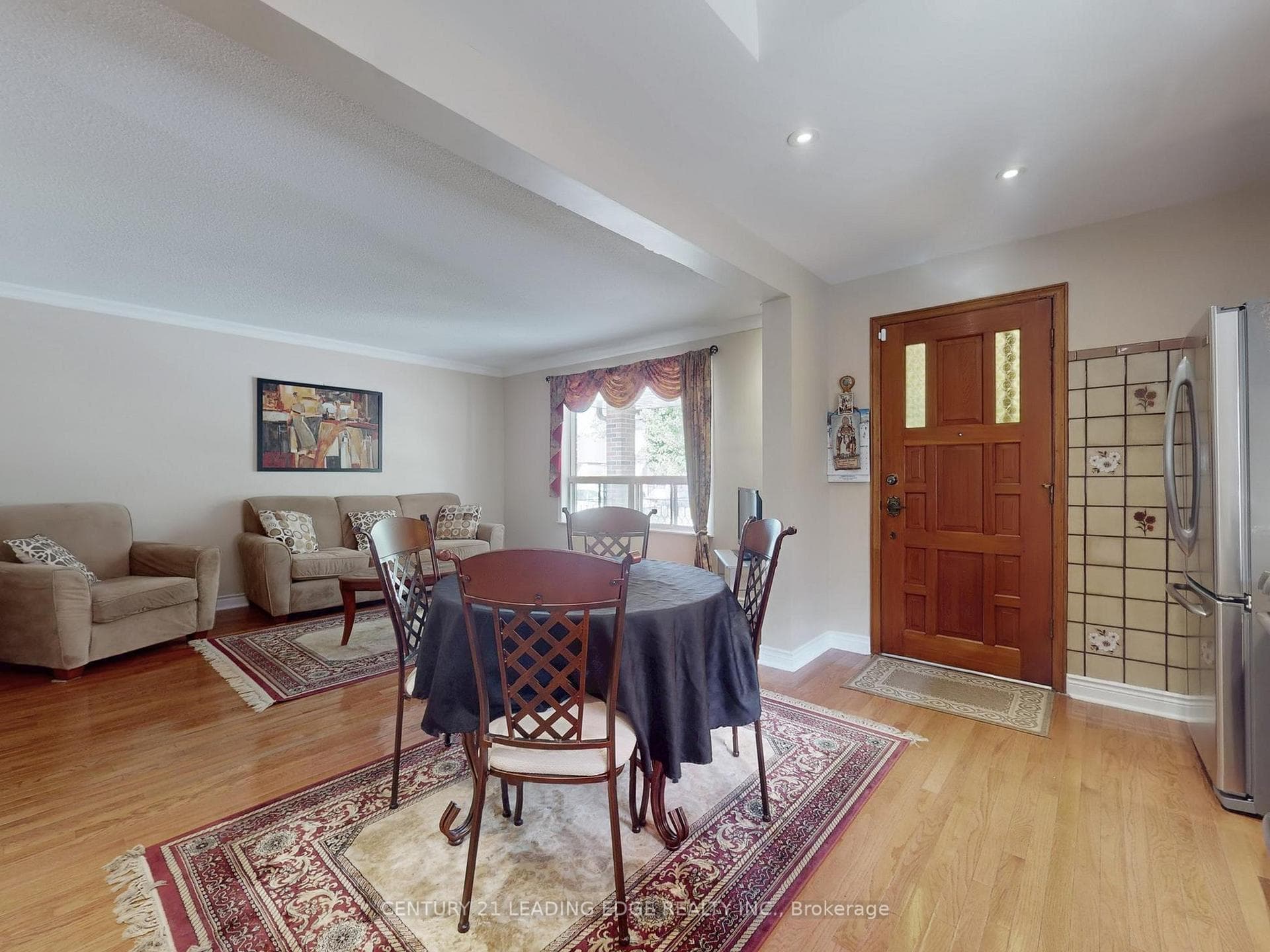 33 Monarchdale Avenue photo 11