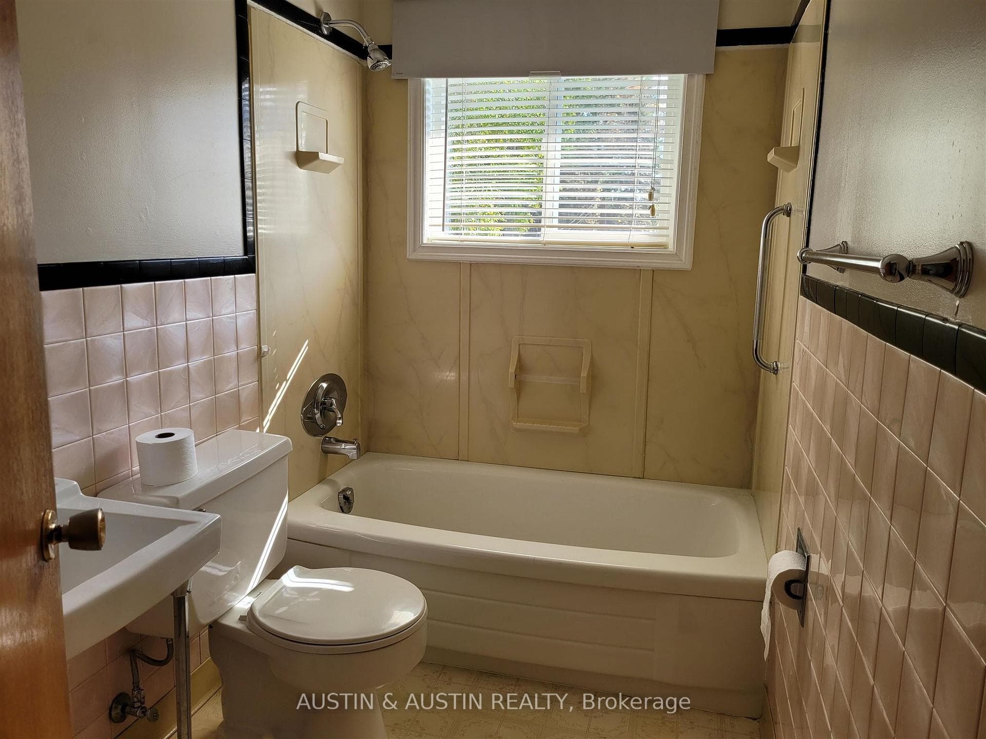 264 Duke Street photo 5