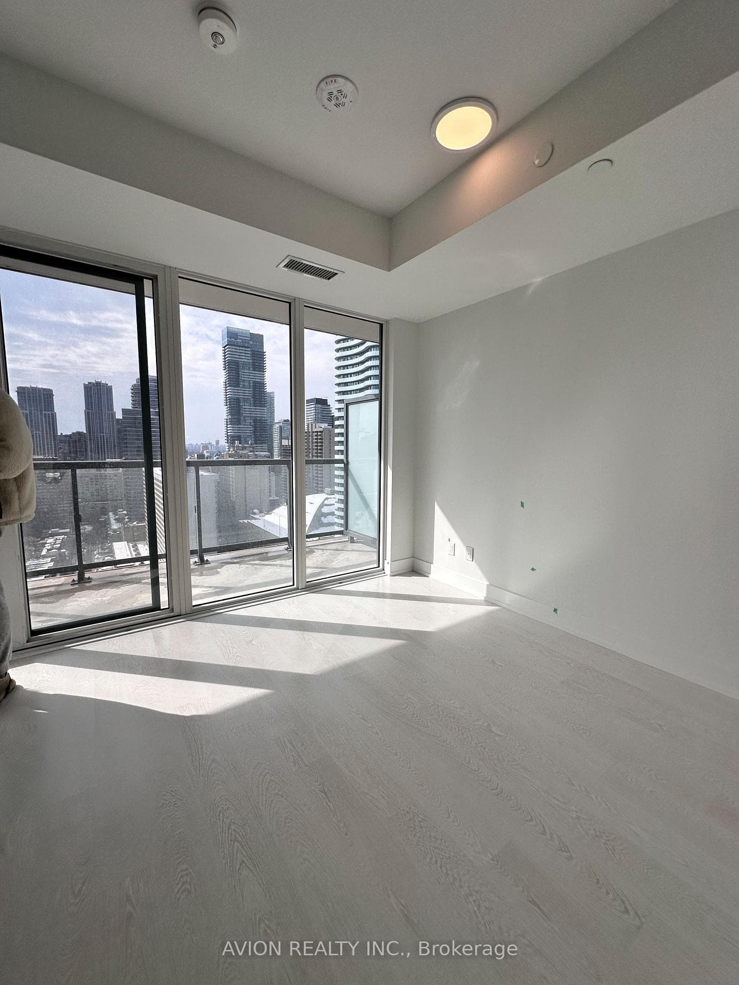 308 Jarvis Street Unit 2504 photo 7