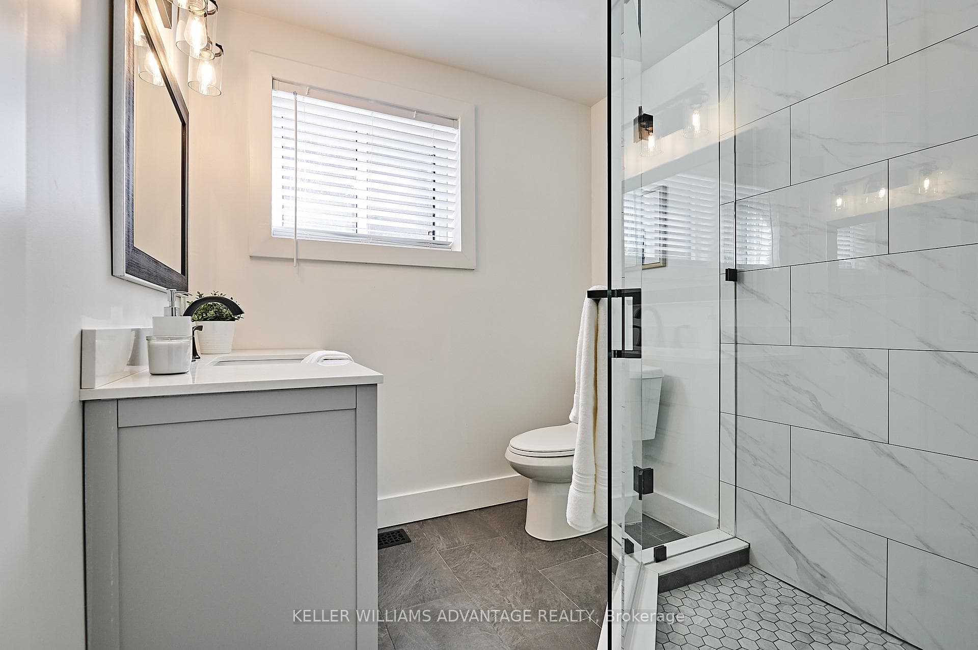 40 Stoney Creek Drive photo 36