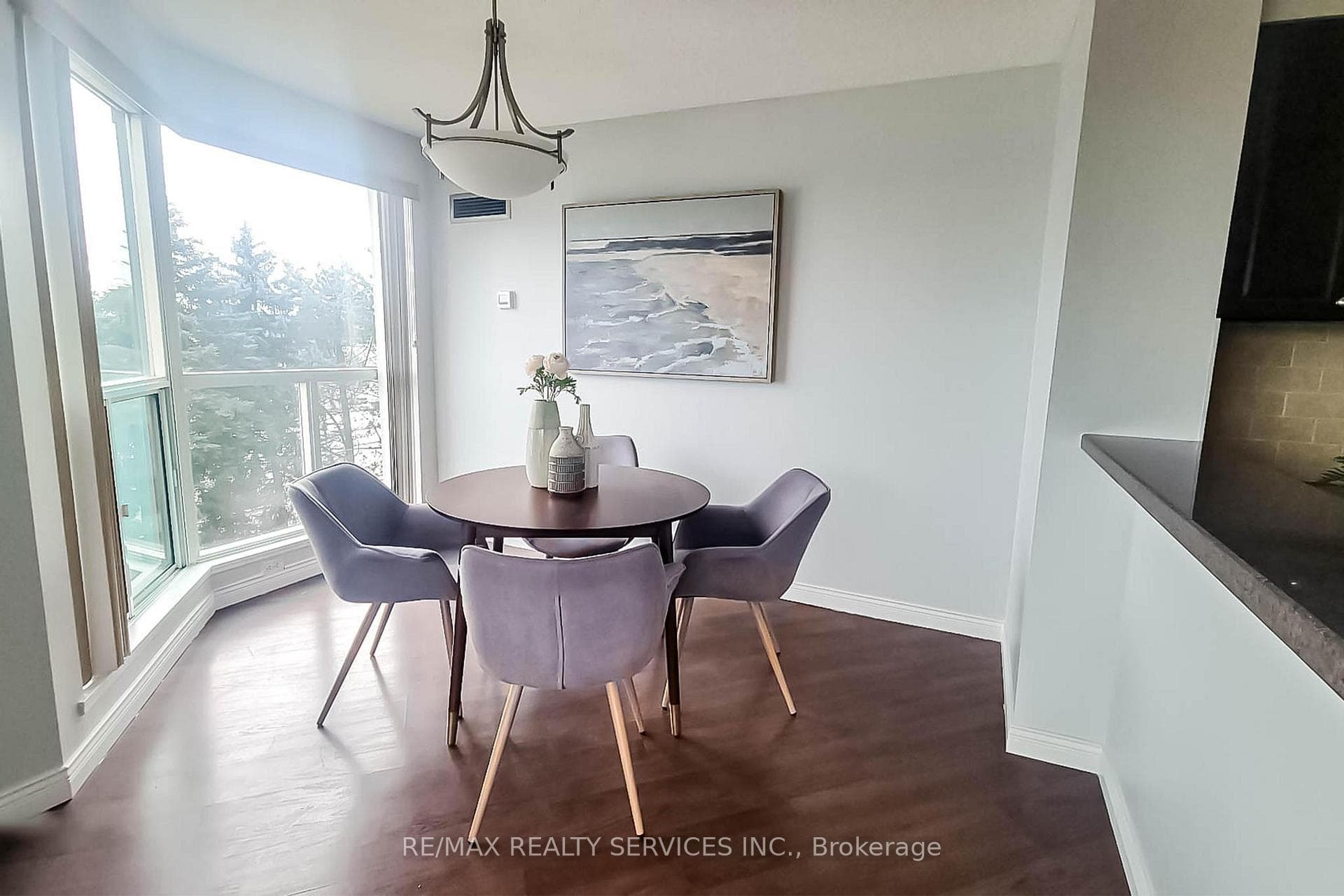 2177 Burnhamthorpe Road Unit 410 photo 12
