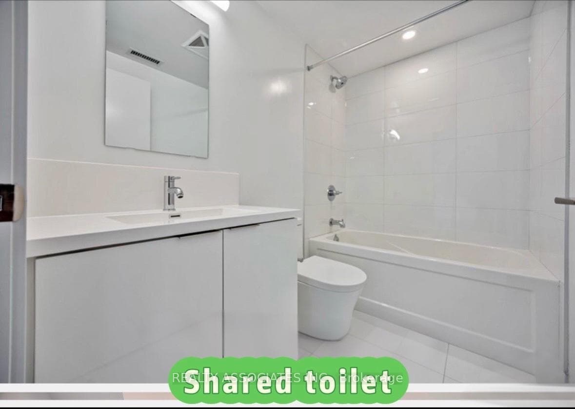 121 St Patrick Street Unit 1713 photo 15