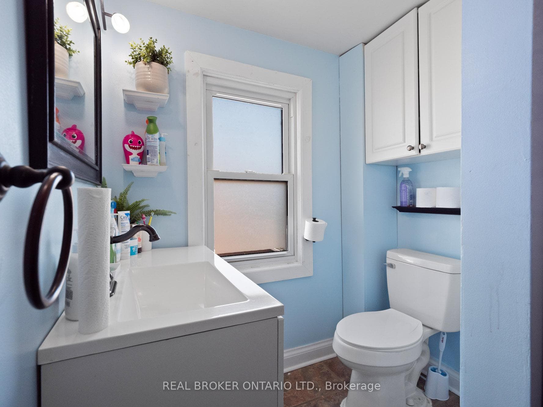 18 Patricia Avenue photo 17