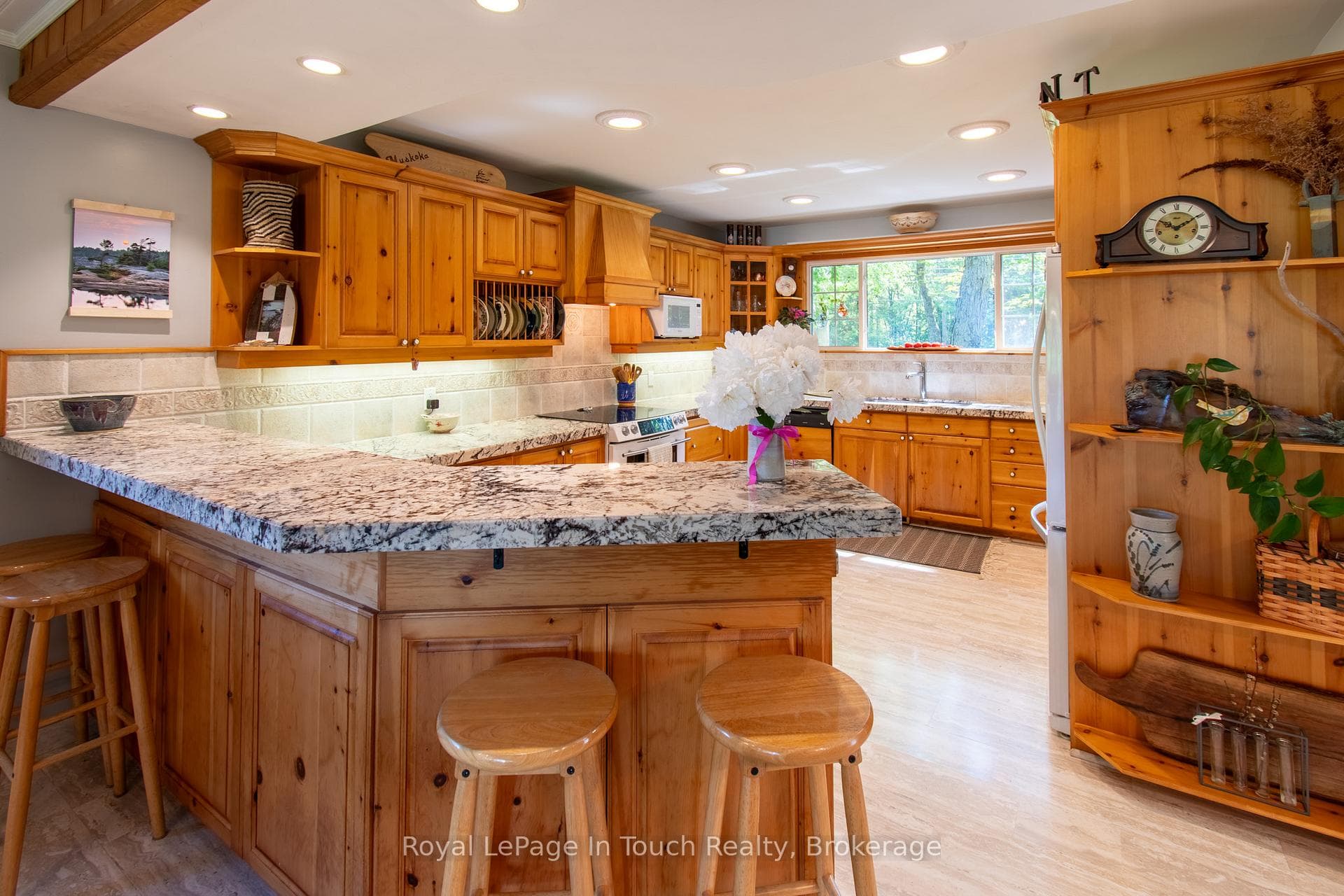 1464 Golden Beach Road photo 12