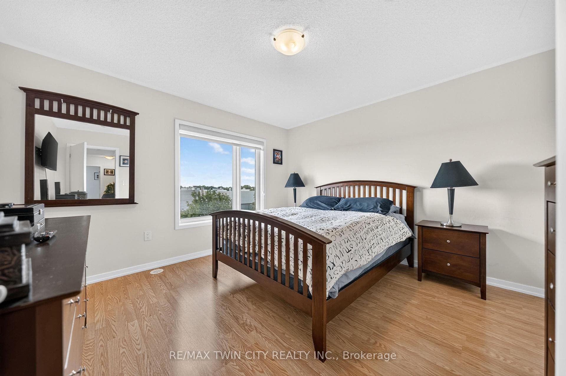 49 Lambert Lane photo 27