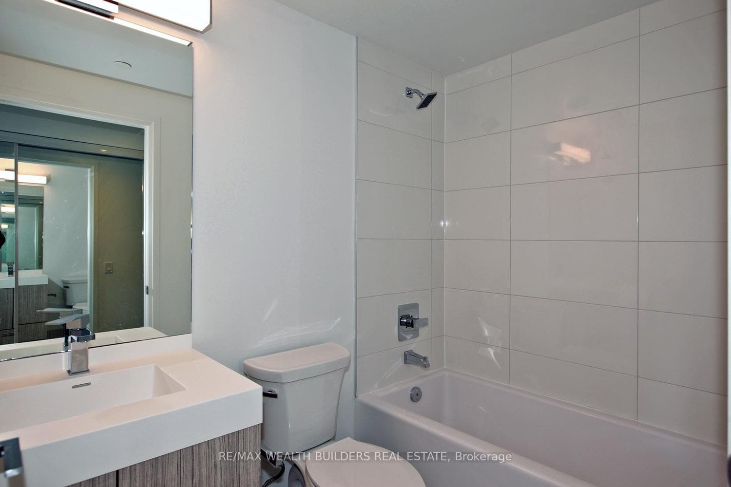 251 Jarvis Street Unit 2107 photo 19