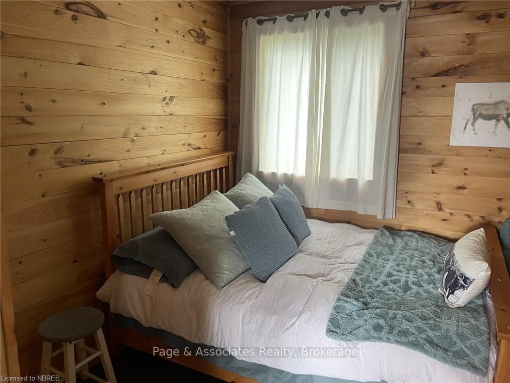382A DANIS Road photo 24