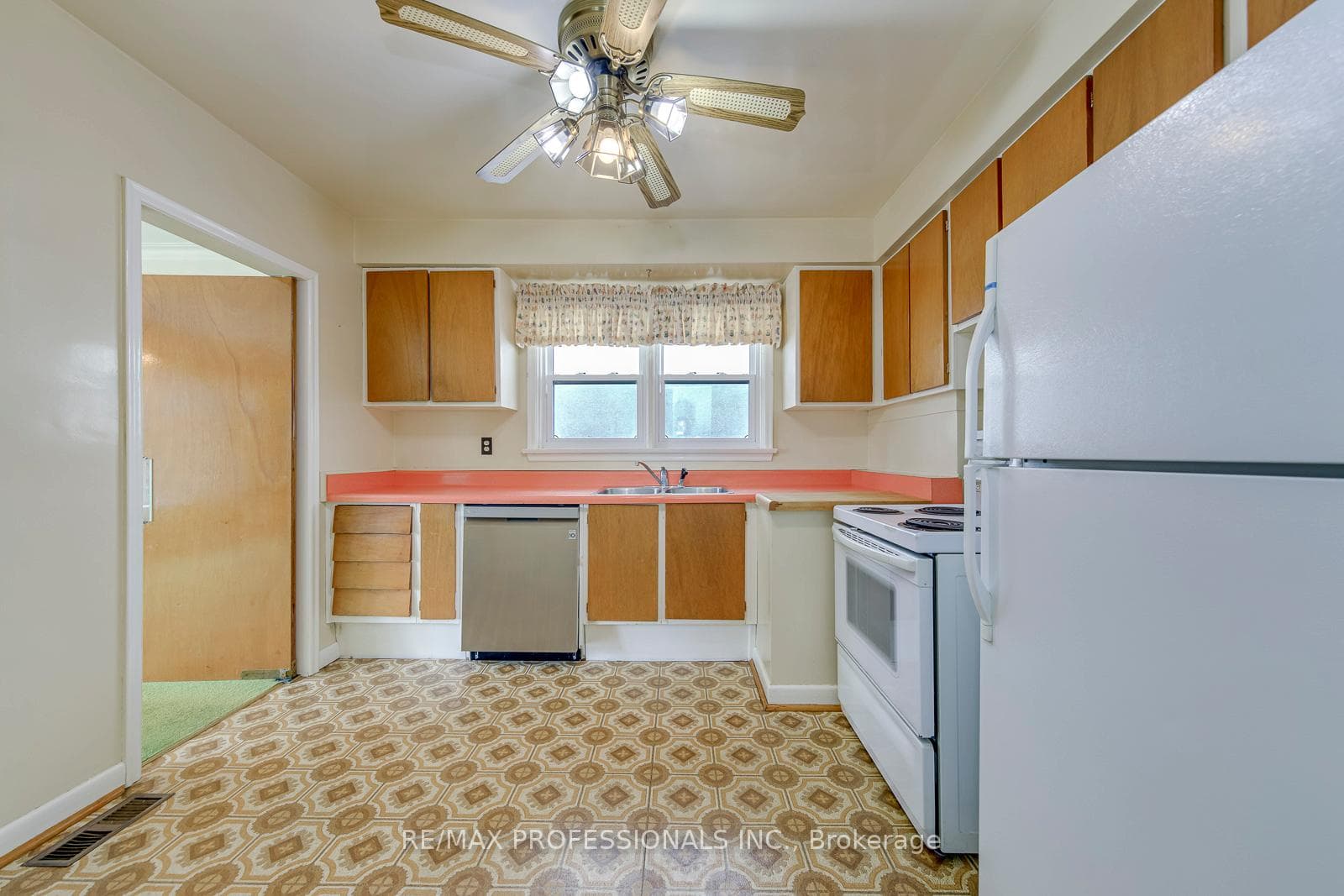 43 Belgate Place photo 13