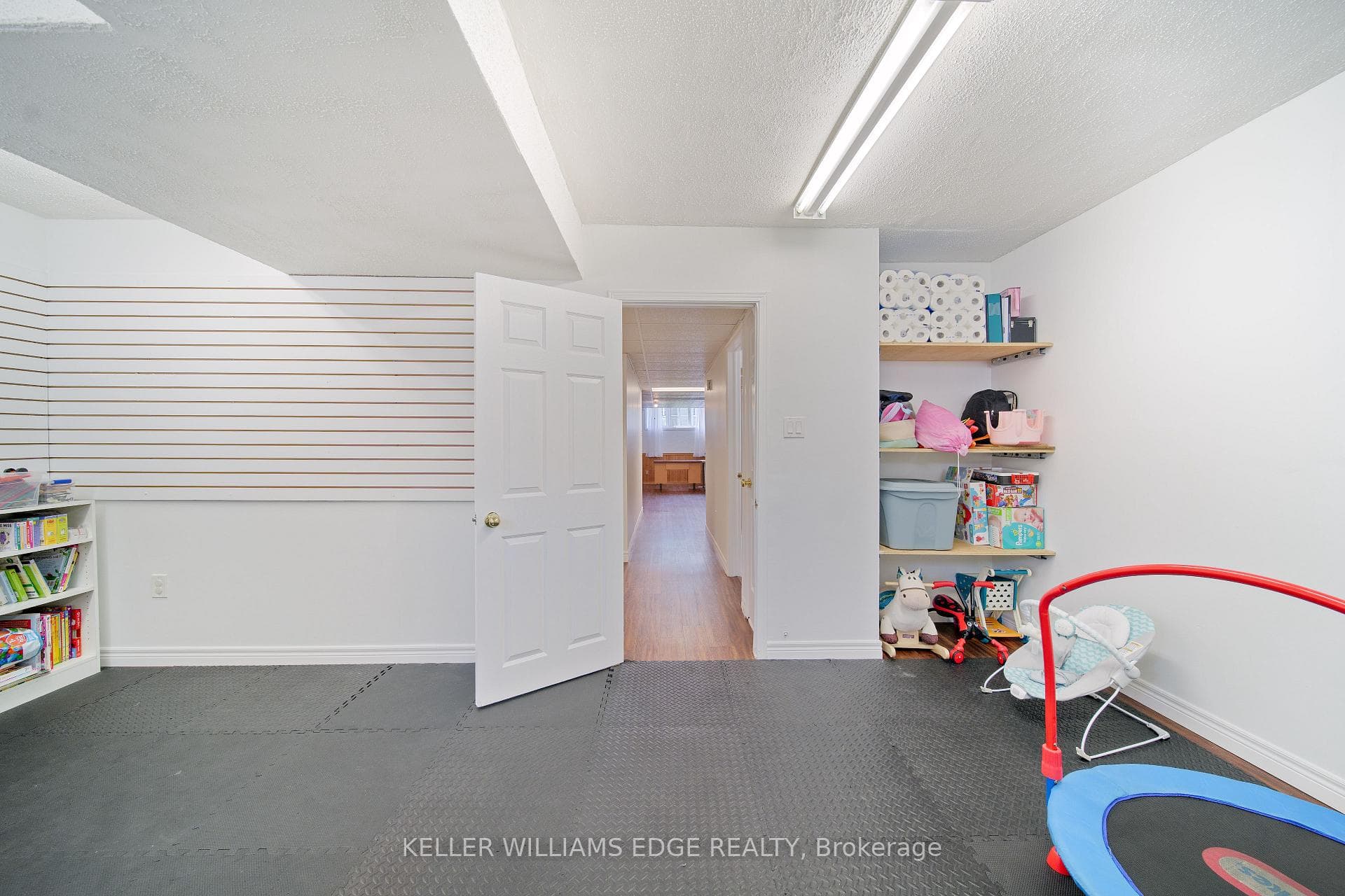 4913 Adam Court photo 32