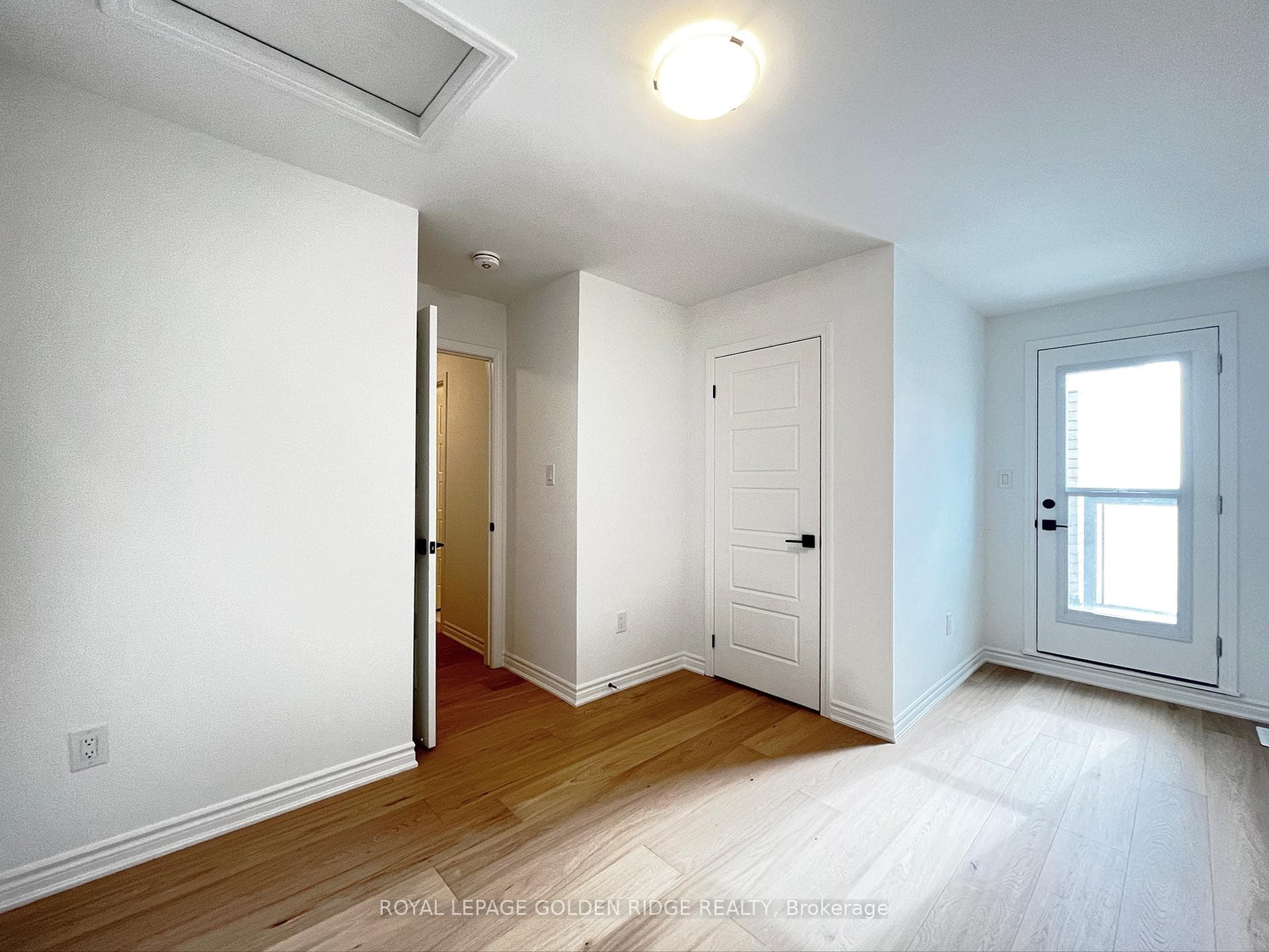 34 Azure Drive photo 18