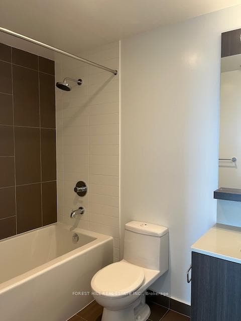 310 Tweedsmuir Avenue Unit 1607 photo 20