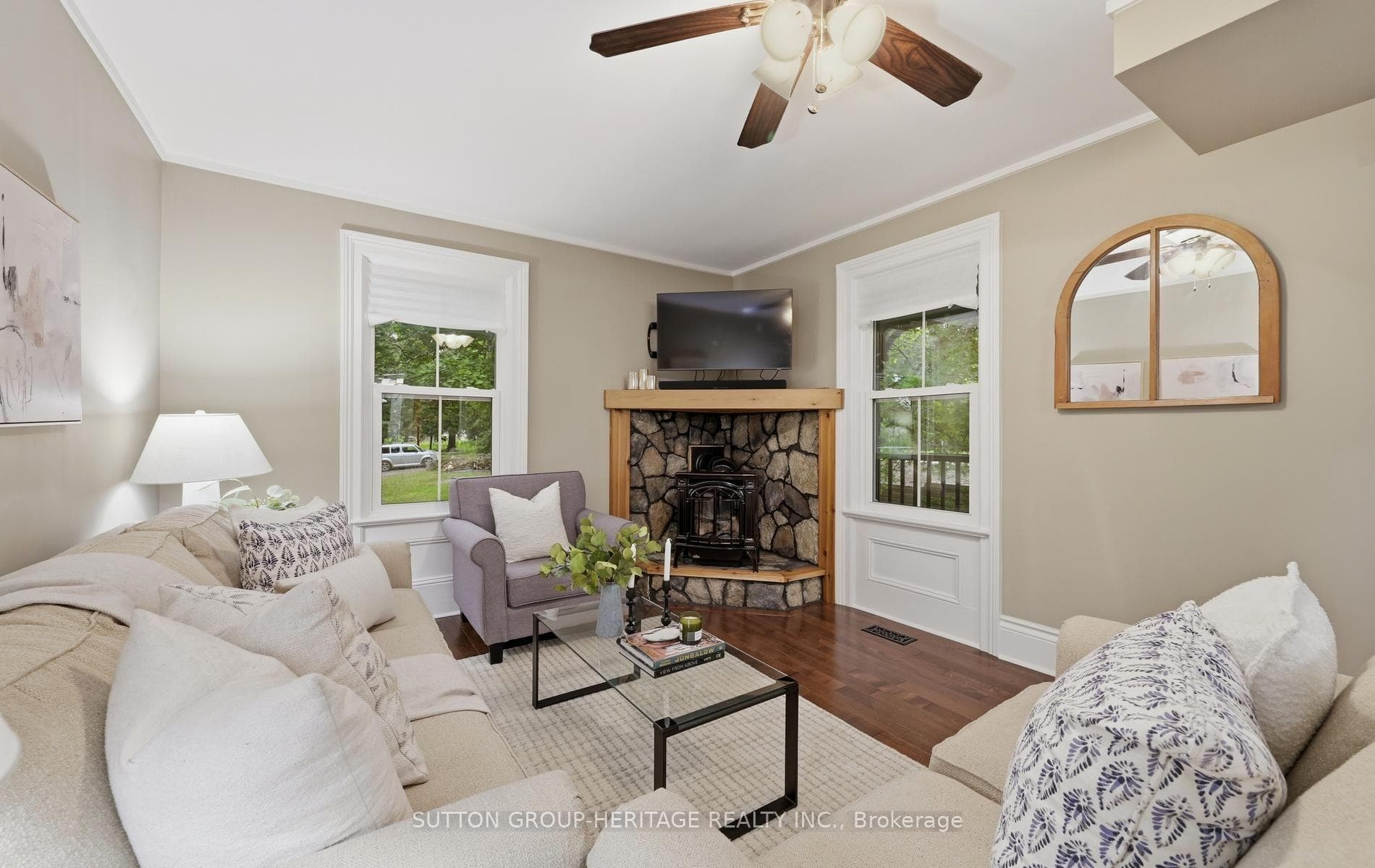 8970 Baldwin Street photo 8