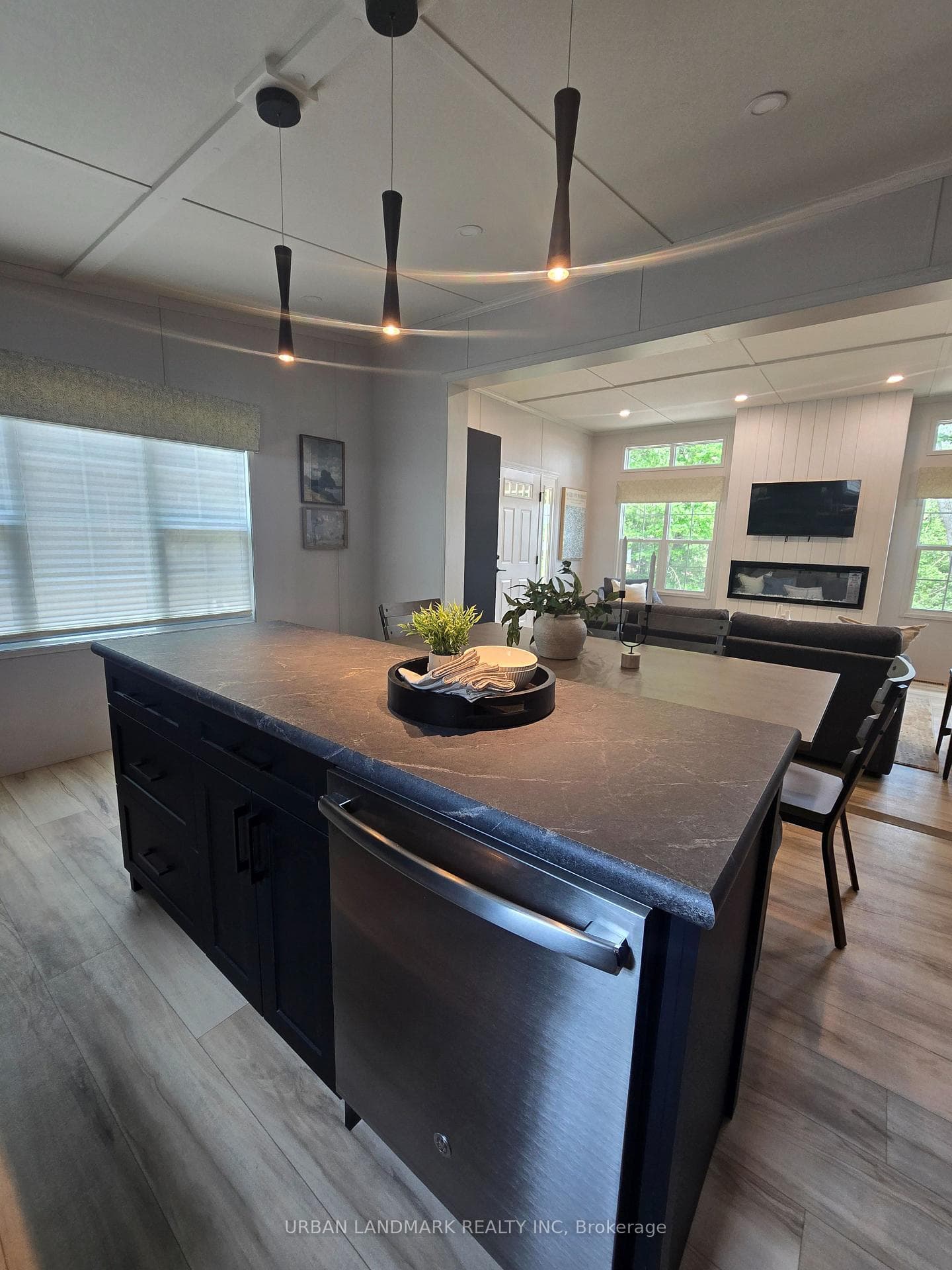 136 Glen Allen Park Lane Unit Lot 15 photo 5