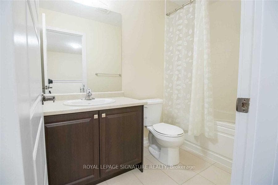 76 Scarletwood Street photo 28