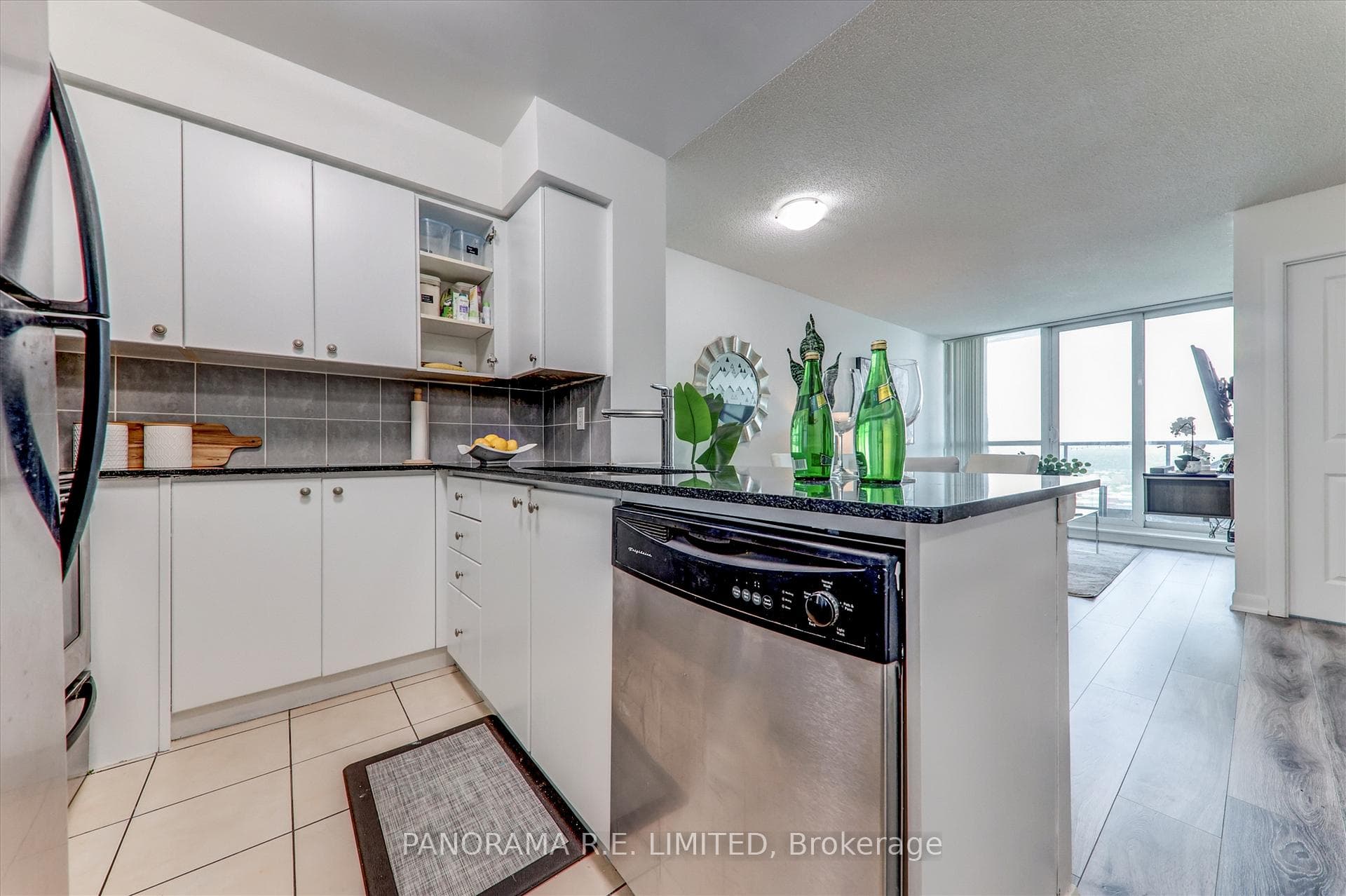 225 Sherway Gardens Road Unit 3104 photo 5