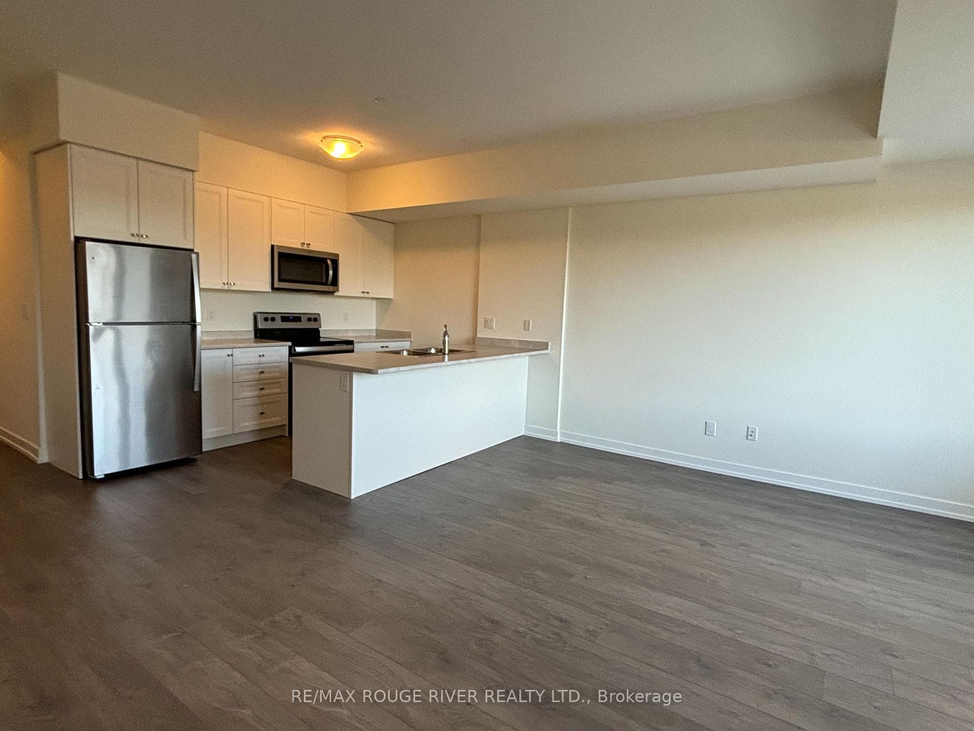 160 Densmore Road Unit 1201 photo 1