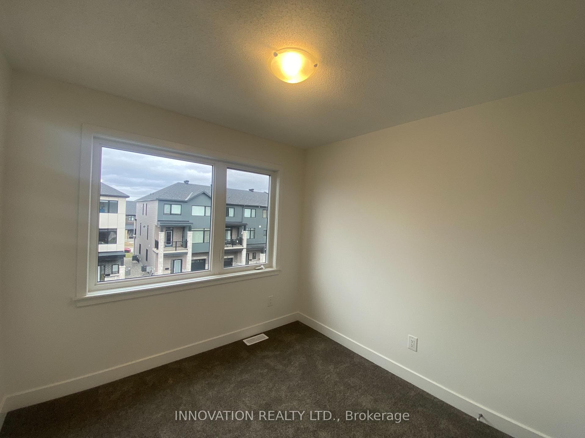 71 ARINTO Place photo 27