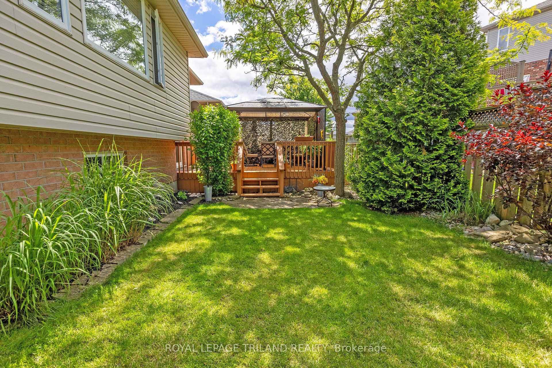 629 Longworth Road photo 34