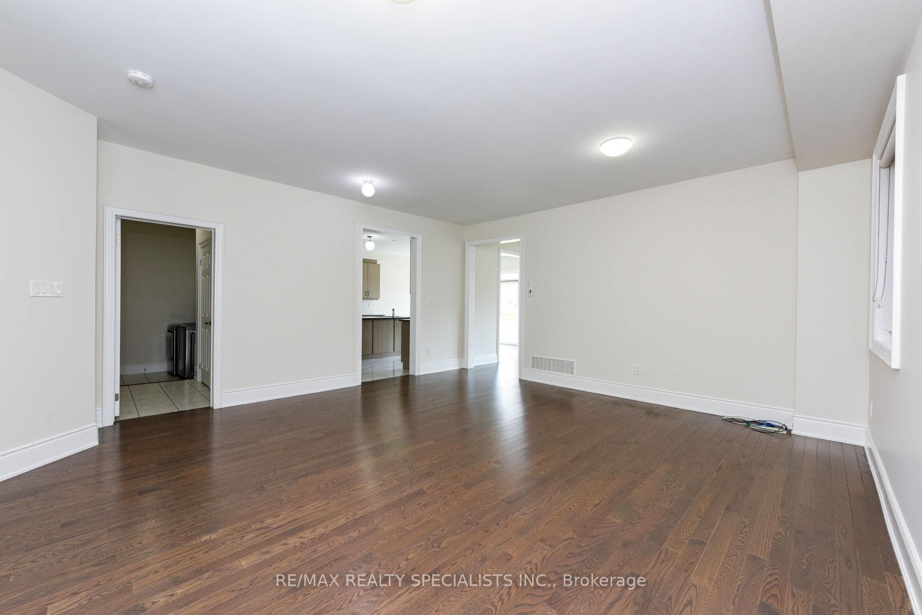 7 Buttonwood Road photo 7