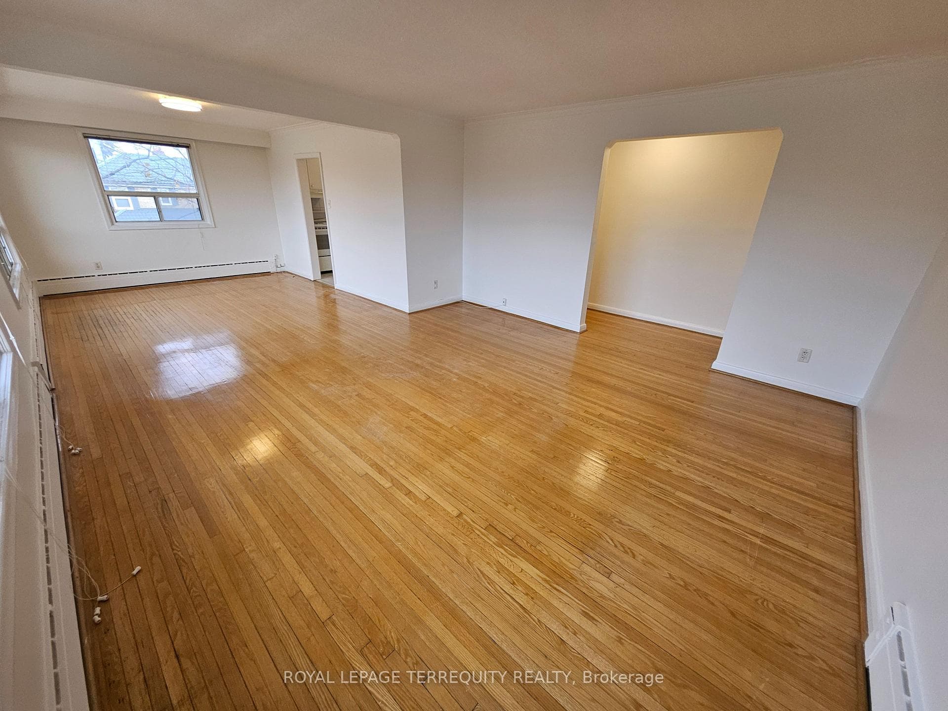 401 Winnett Avenue Unit 5 photo 24