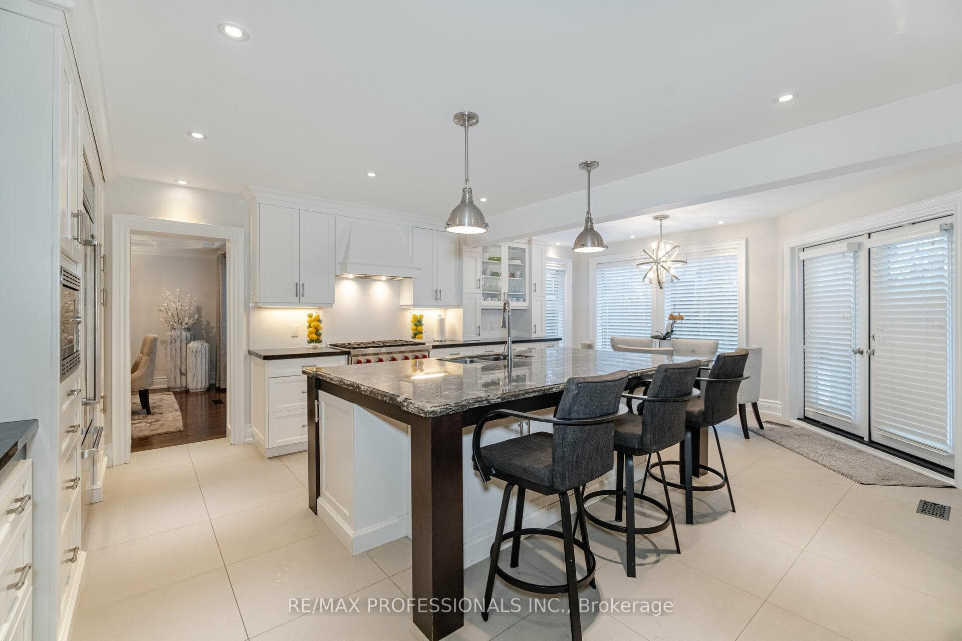 44 Montressor Drive photo 8