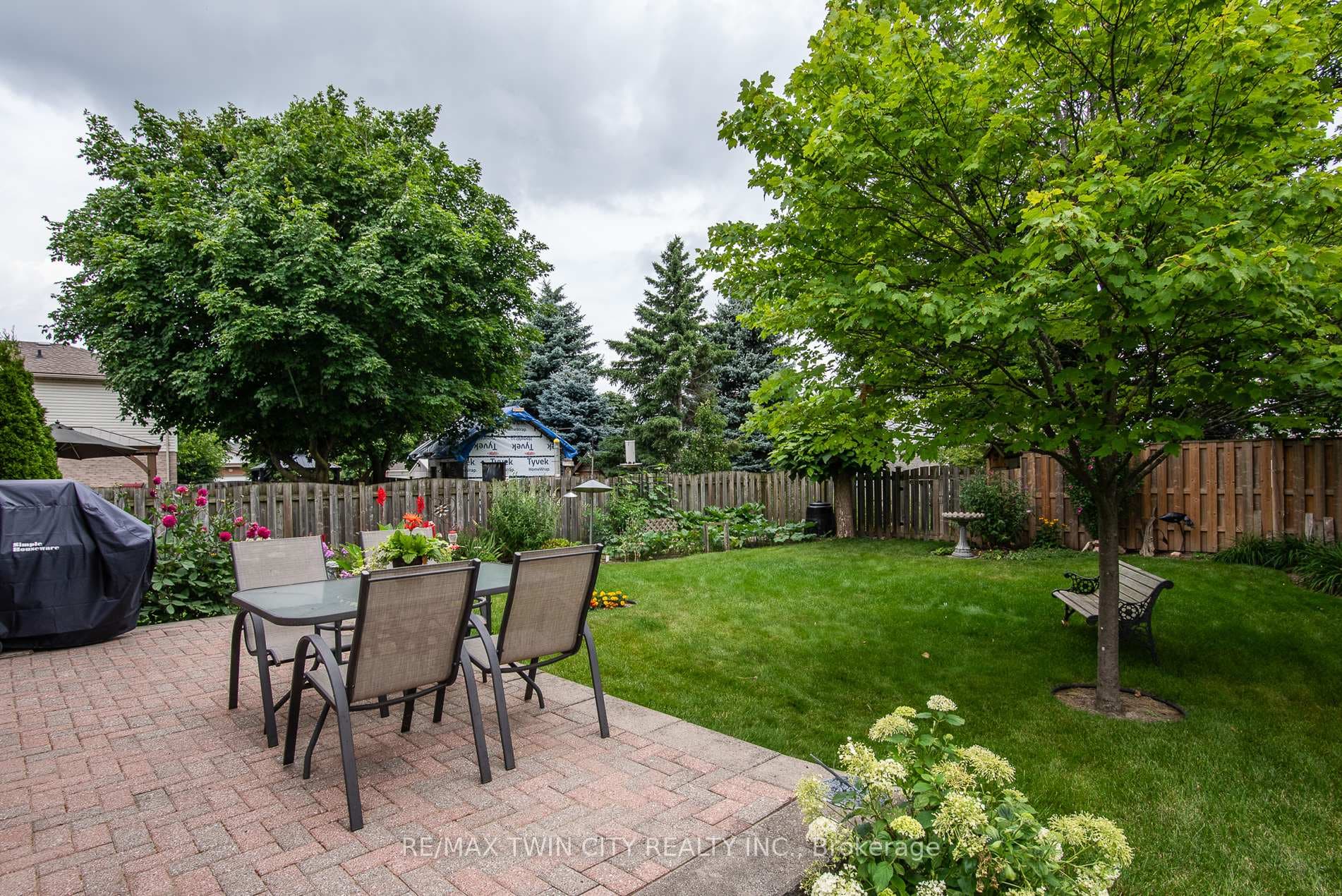 67 Marlis Crescent photo 6