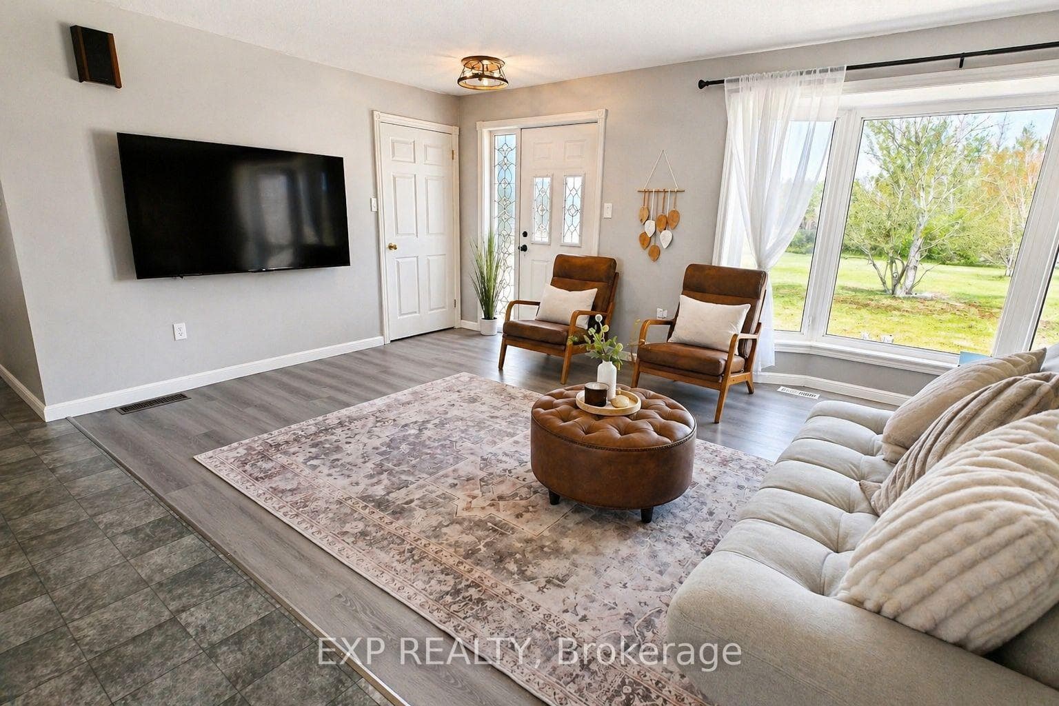 573 A Evergreen Lane photo 4