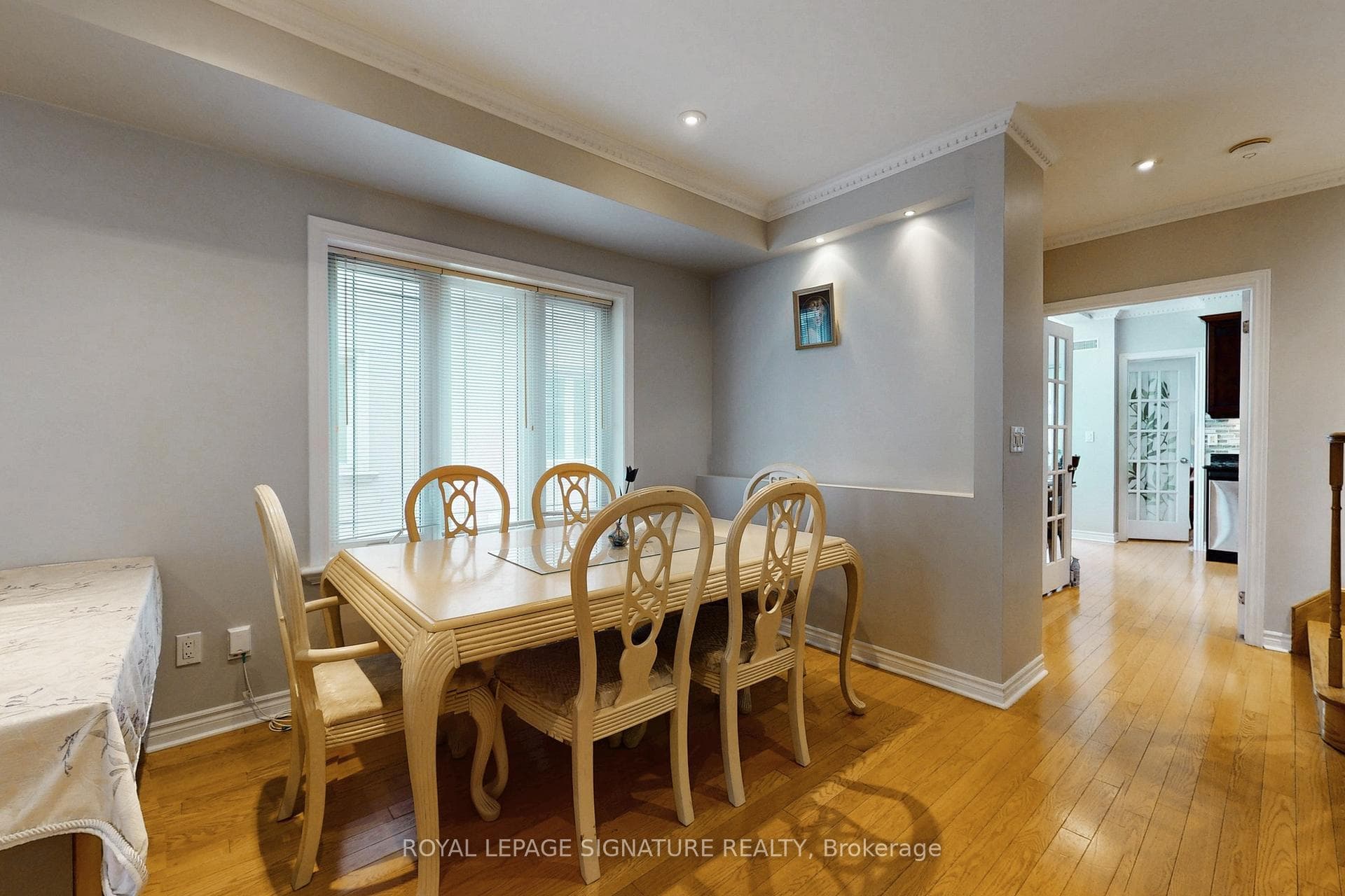 950 Greenwood Avenue photo 9