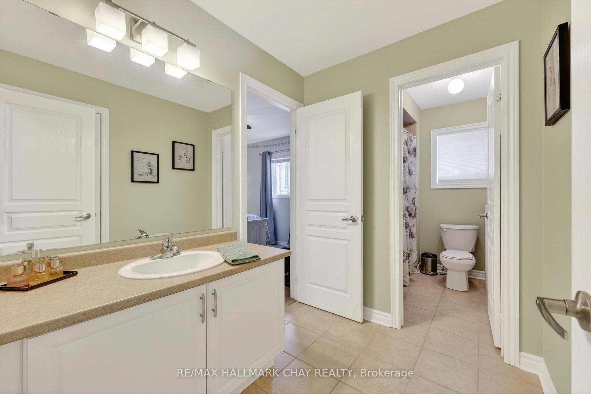 12 Orleans Avenue photo 31