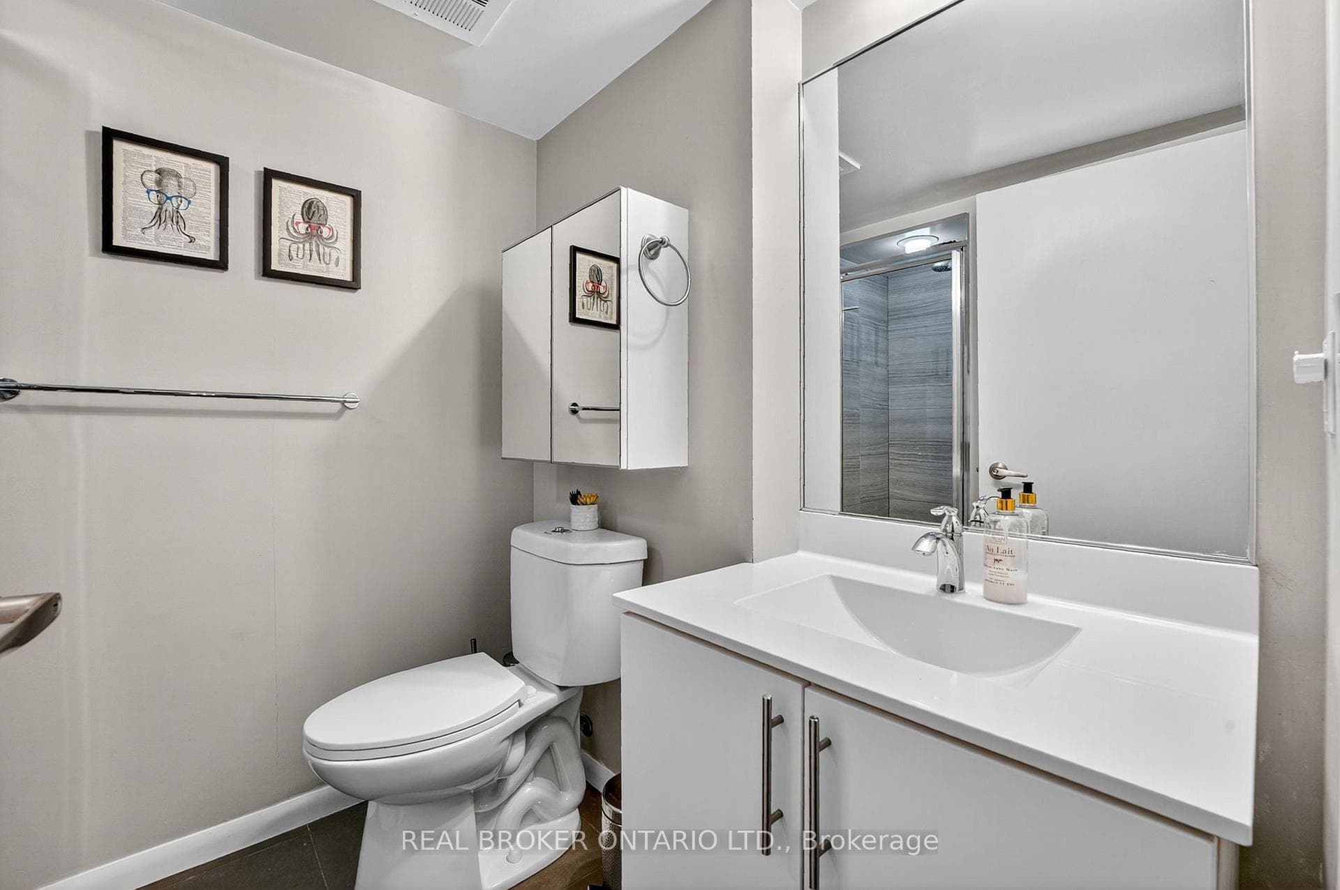 96 St Patrick Street Unit 409 photo 8