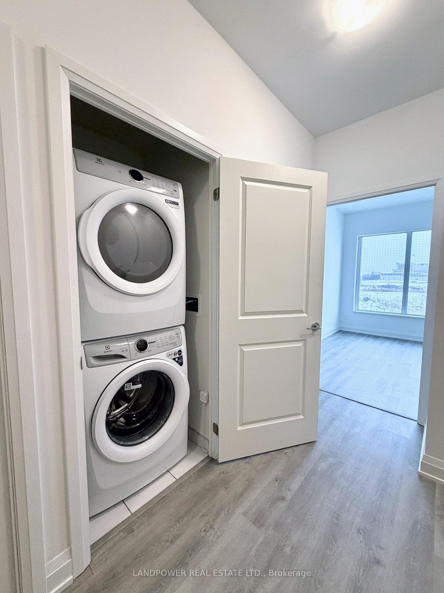 56 Andre De Grasse Street Unit 101 photo 17