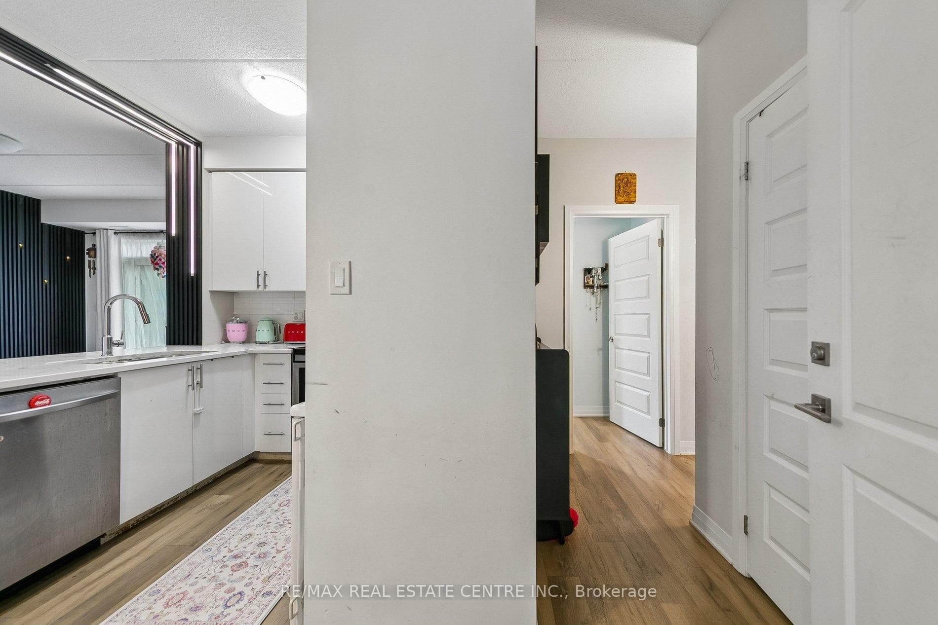 610 Farmstead Drive Unit 102 photo 7