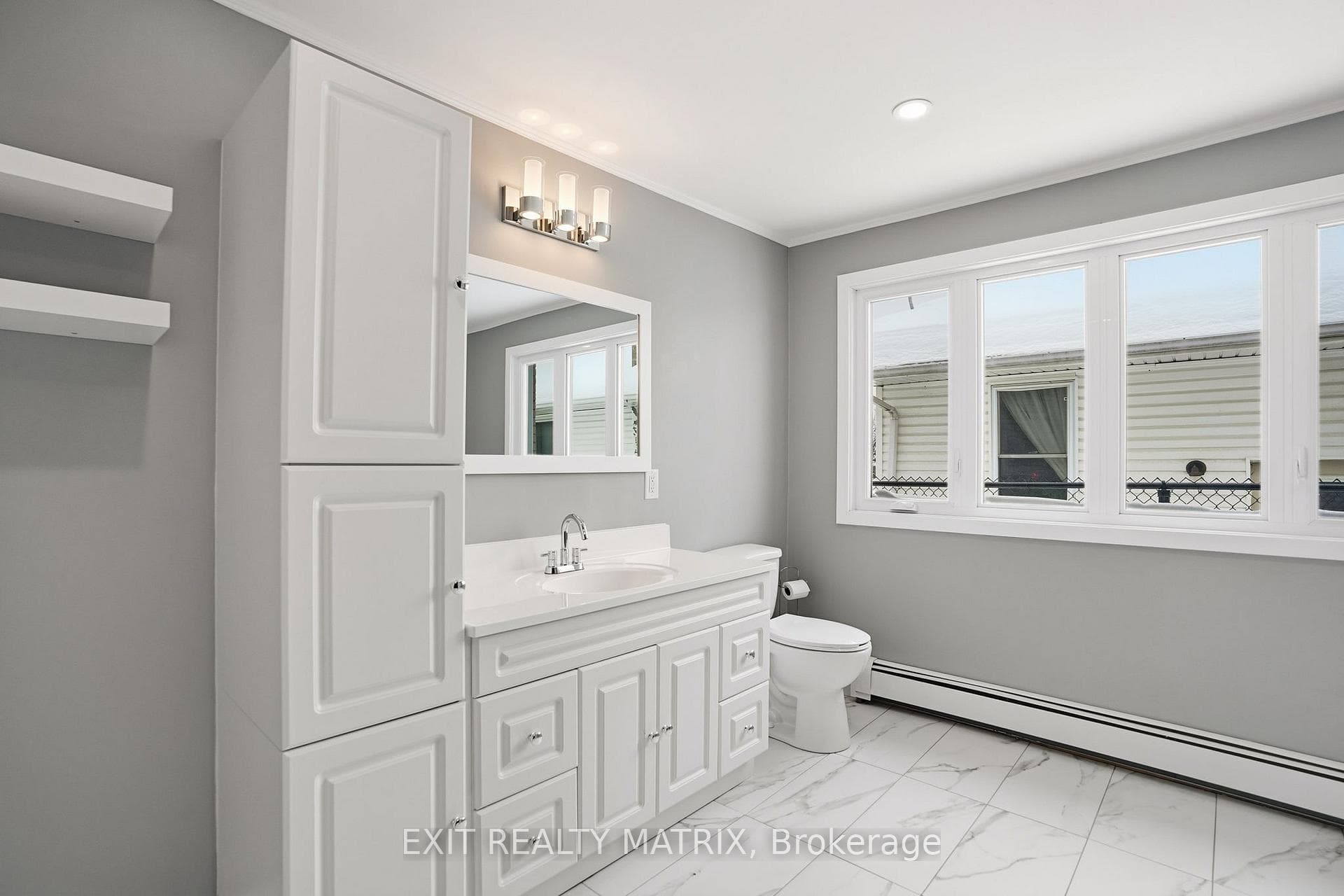 805 Cartier Boulevard photo 25