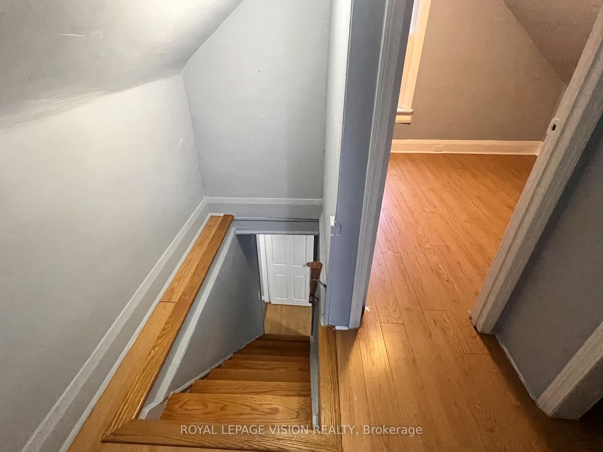 424 BLOOR Street photo 25