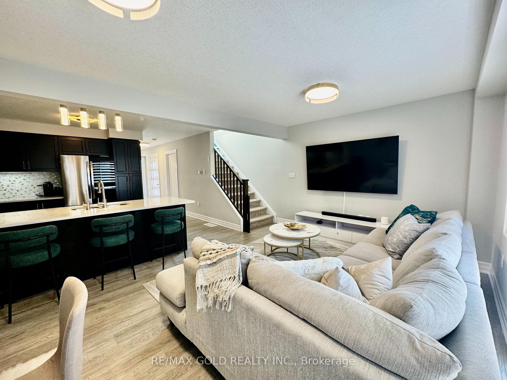 91 Nieson Street photo 19