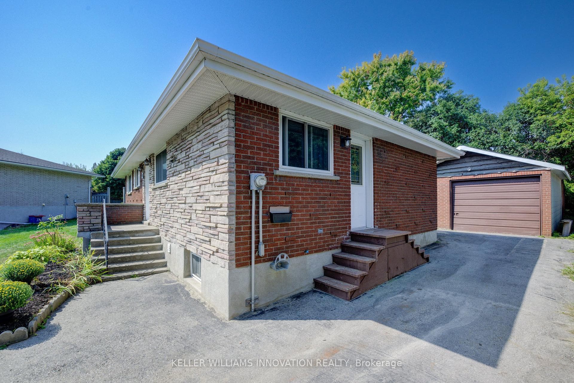 10 Shelley Place photo 7