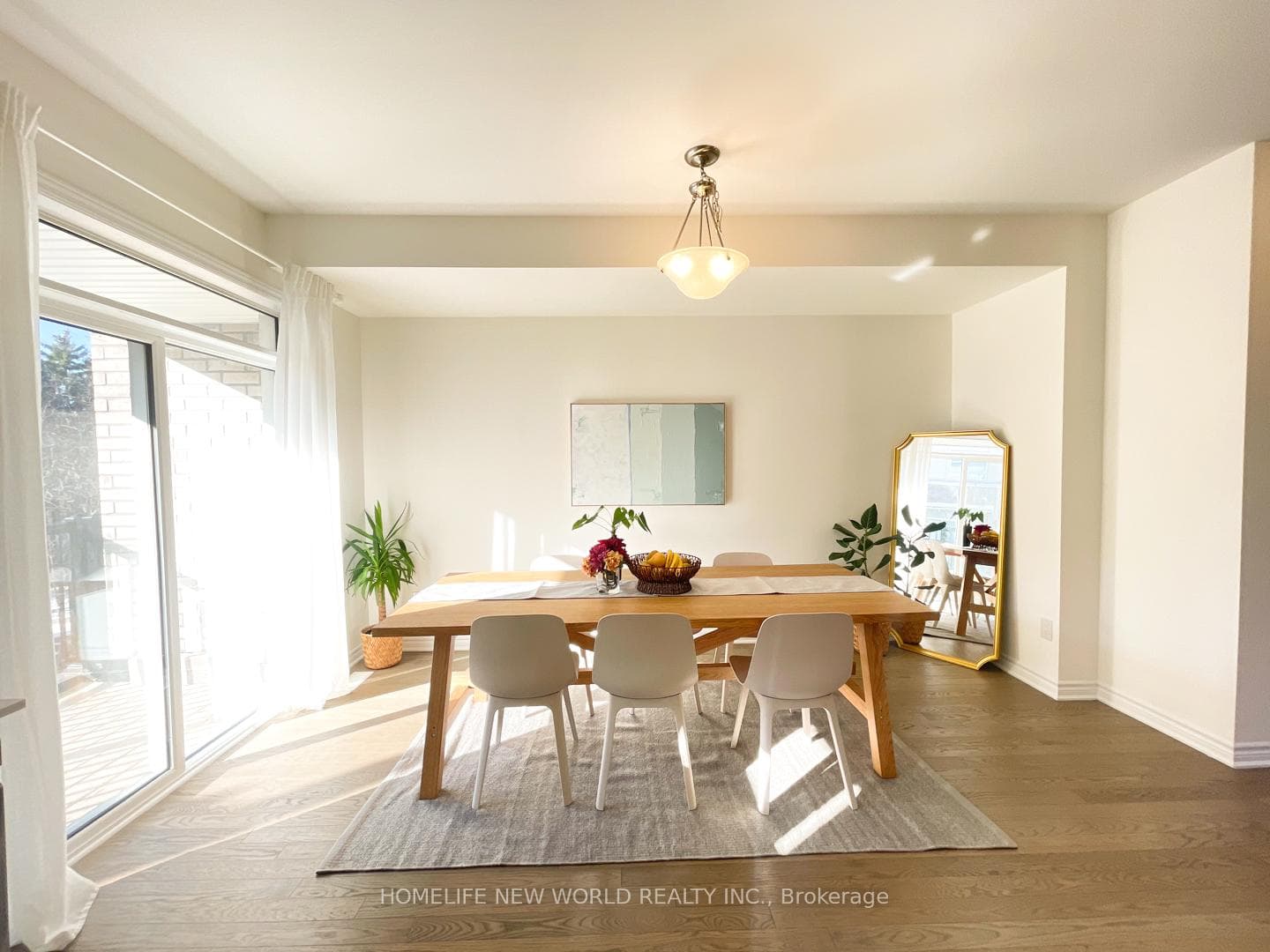 36 Chicago Lane photo 11