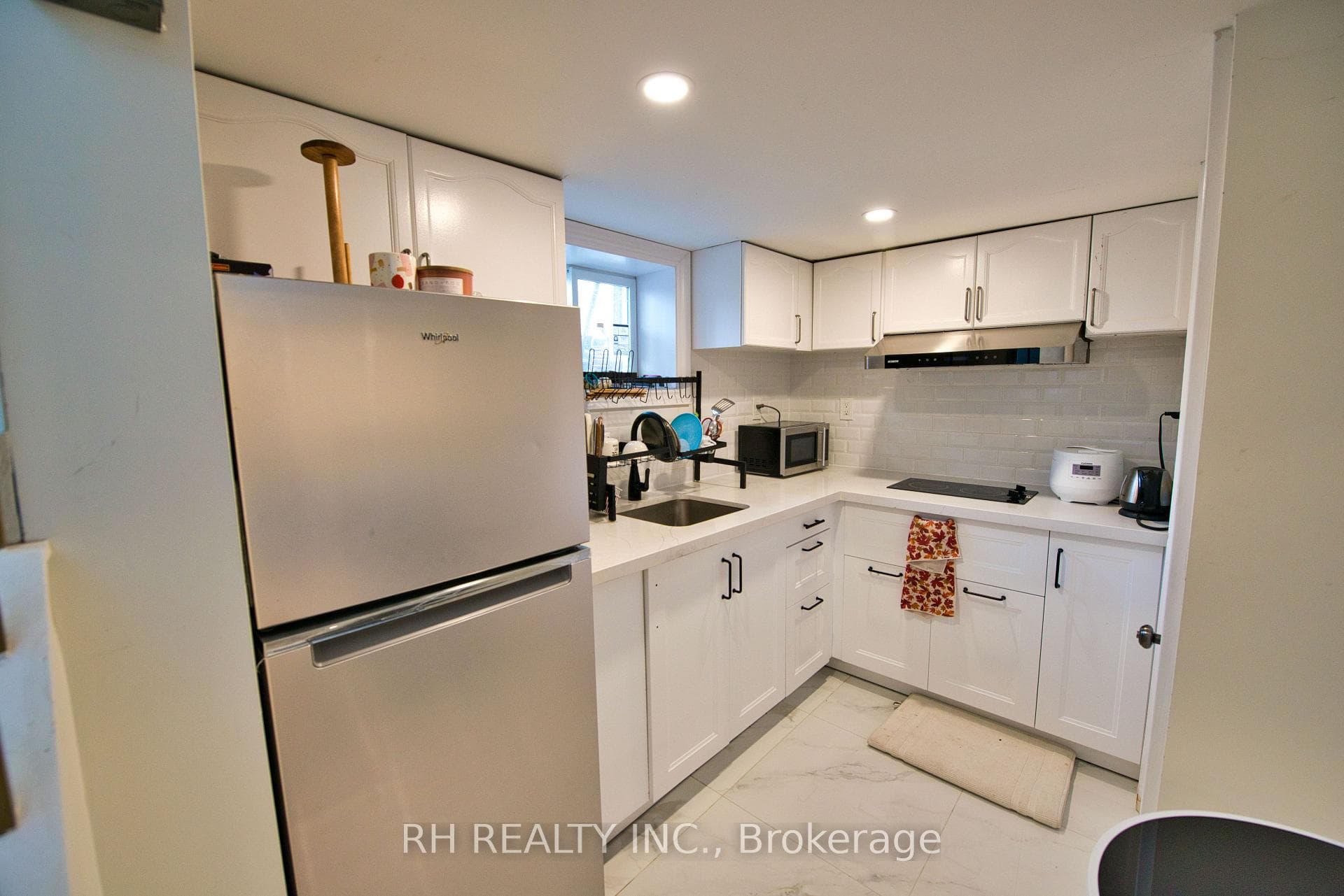 40 Patika Avenue photo 27
