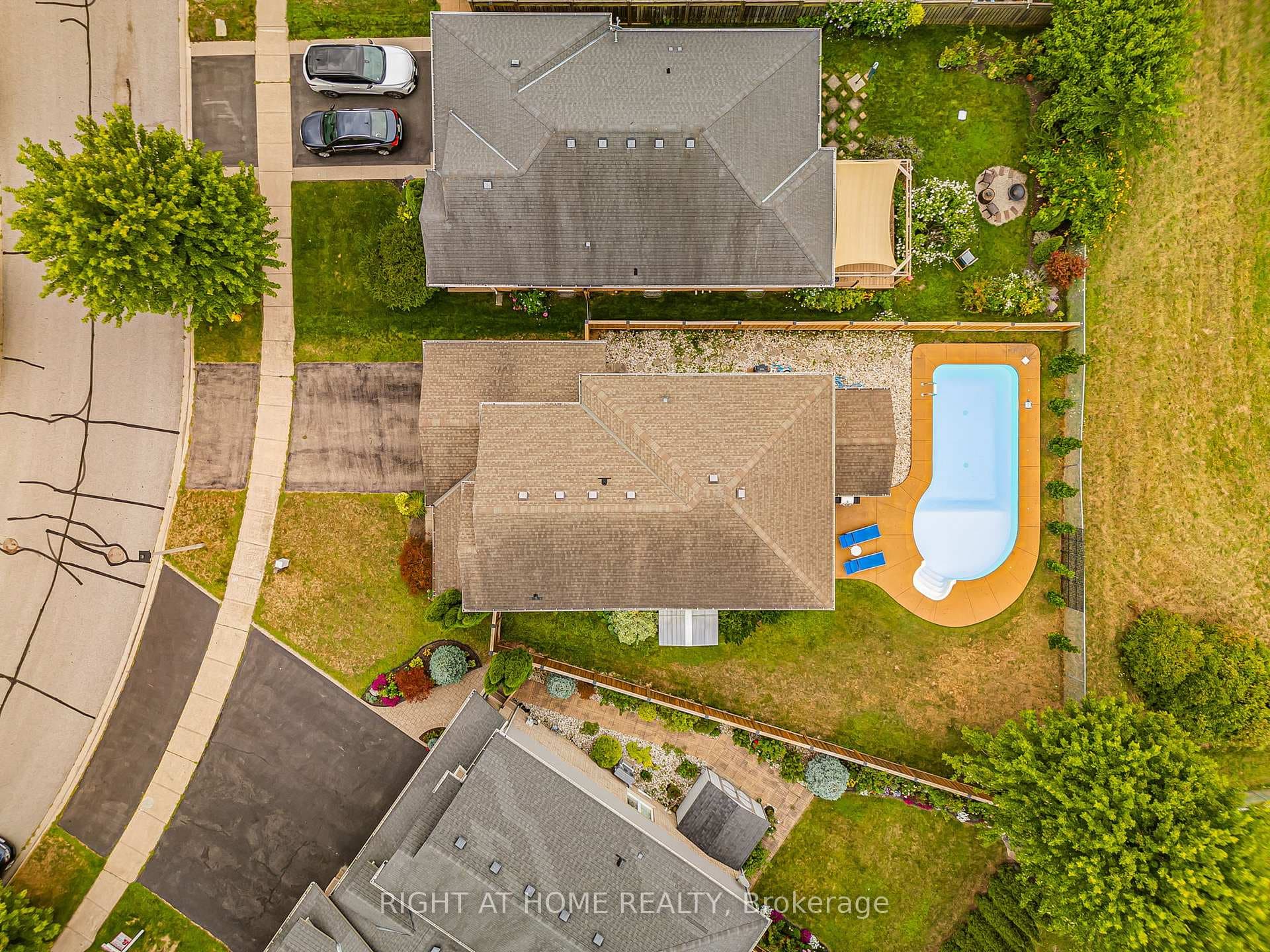 80 Loretta Drive photo 46