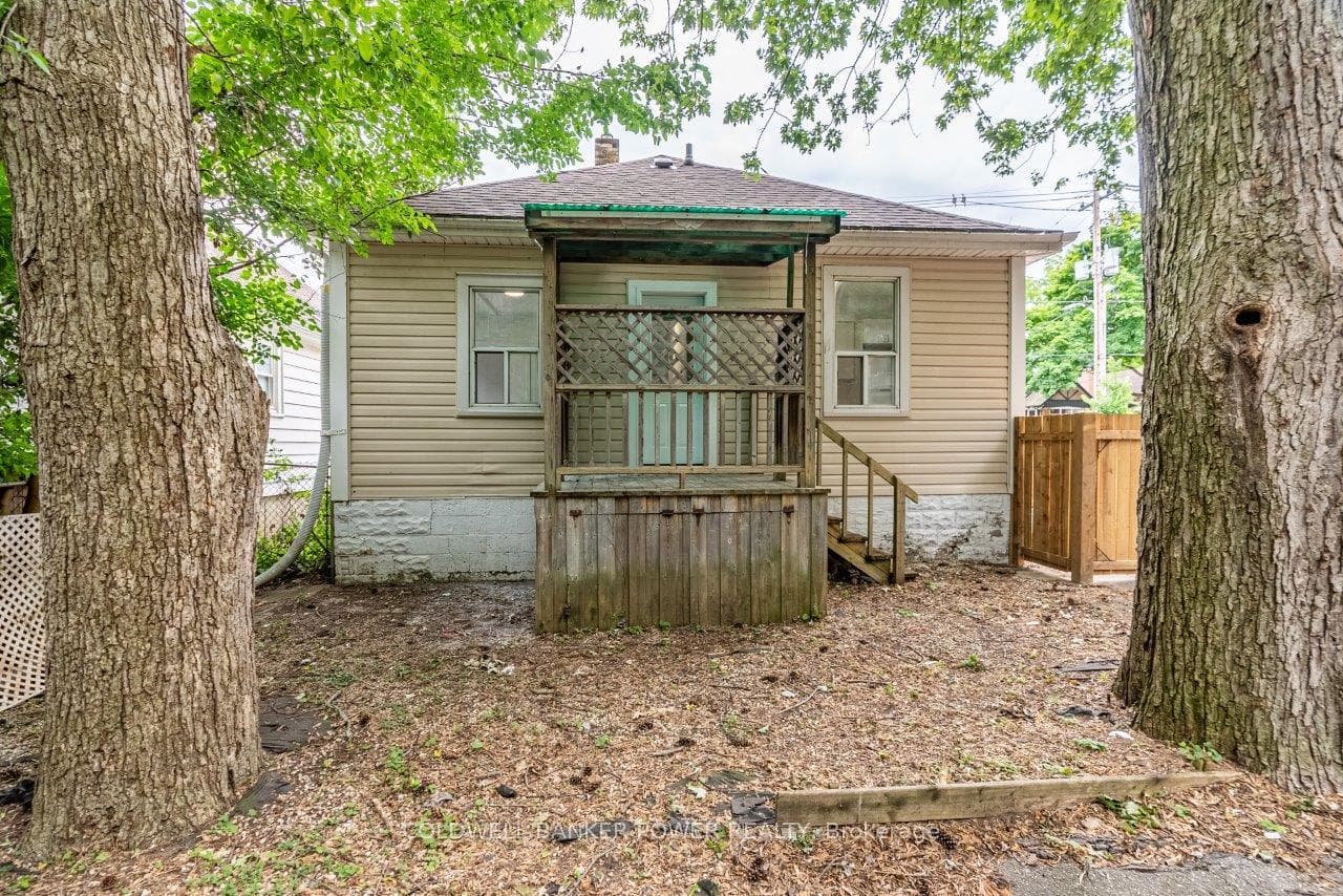 225 Cathcart Street photo 20