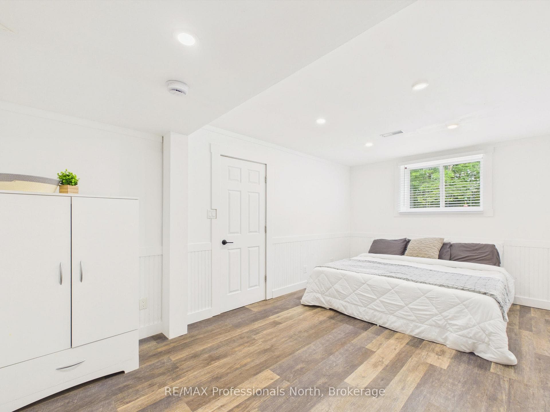 81 WATSON Lane photo 21