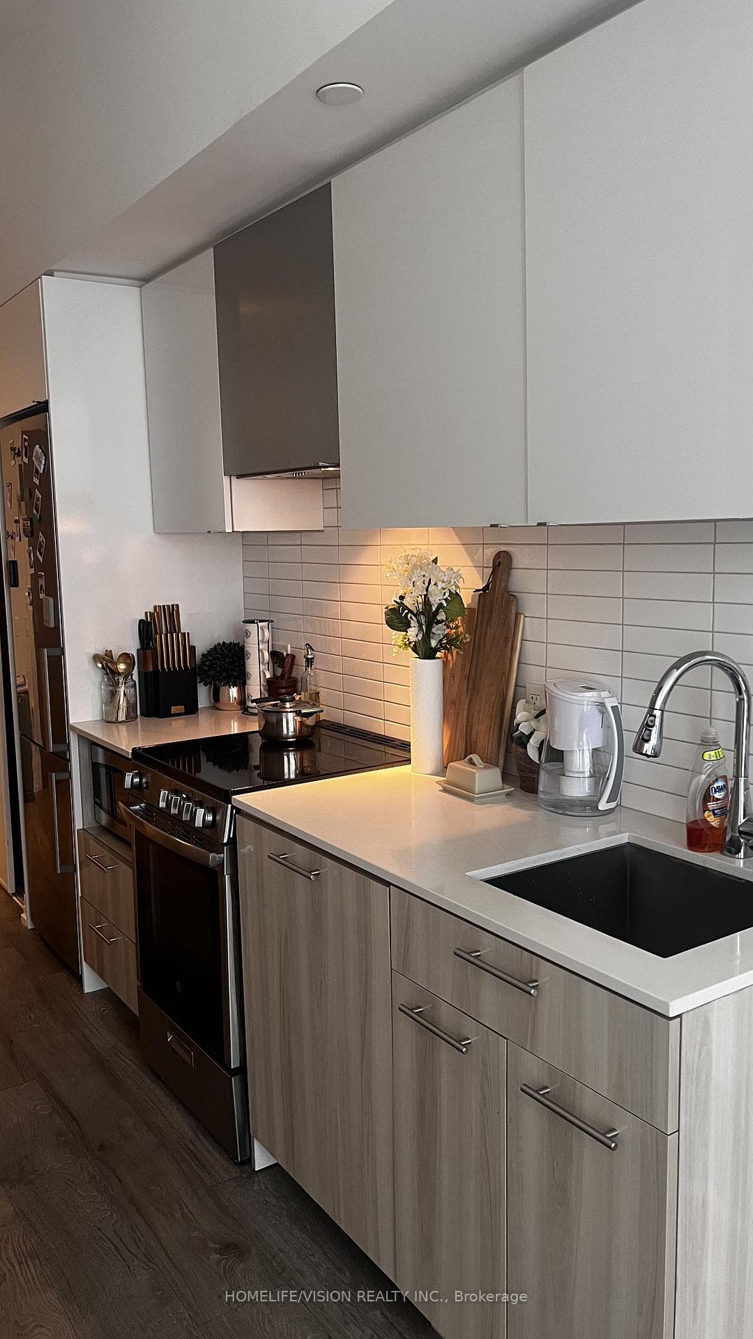 251 Jarvis Street Unit 1023 photo 7
