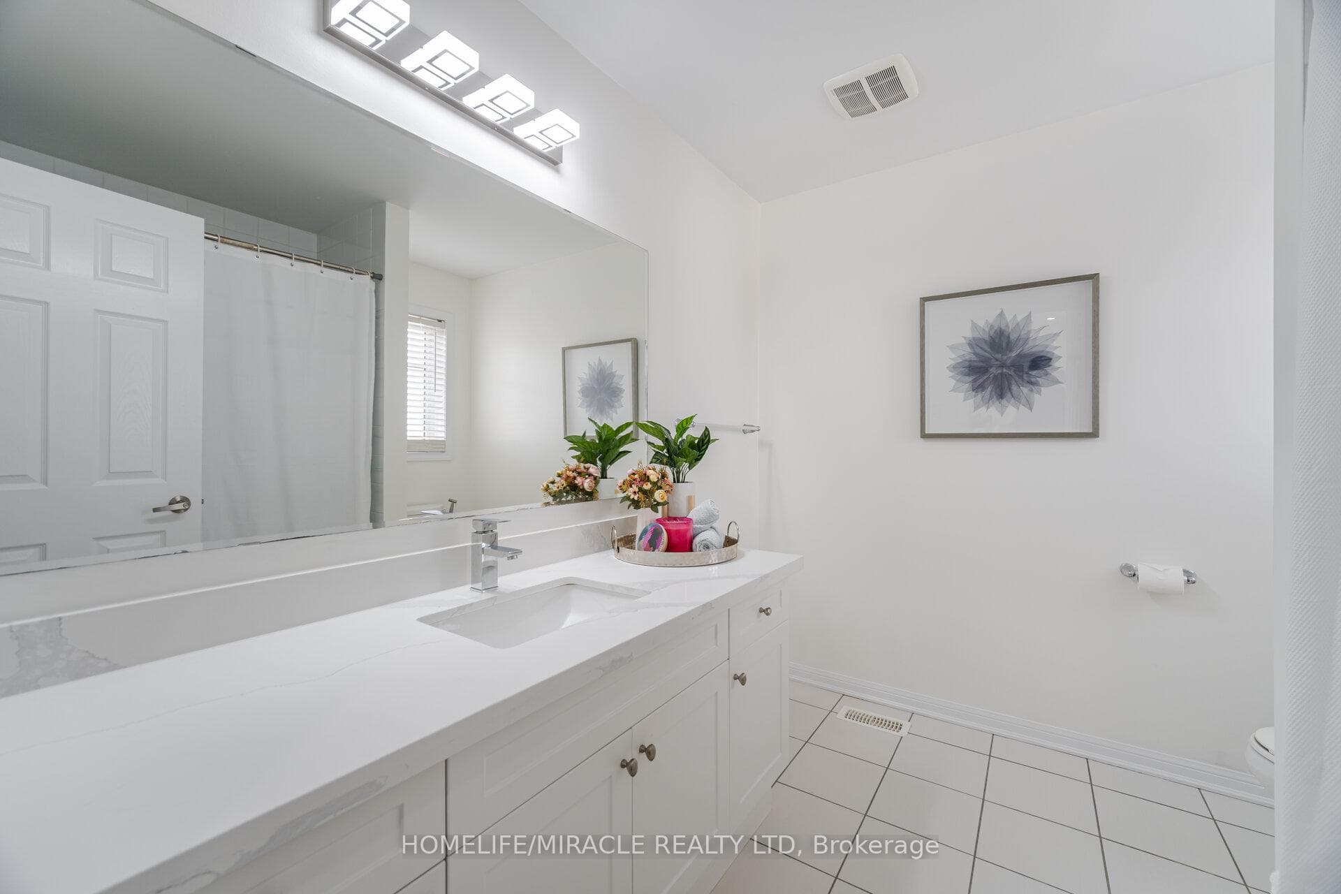 14 Robert Parkinson Drive photo 24