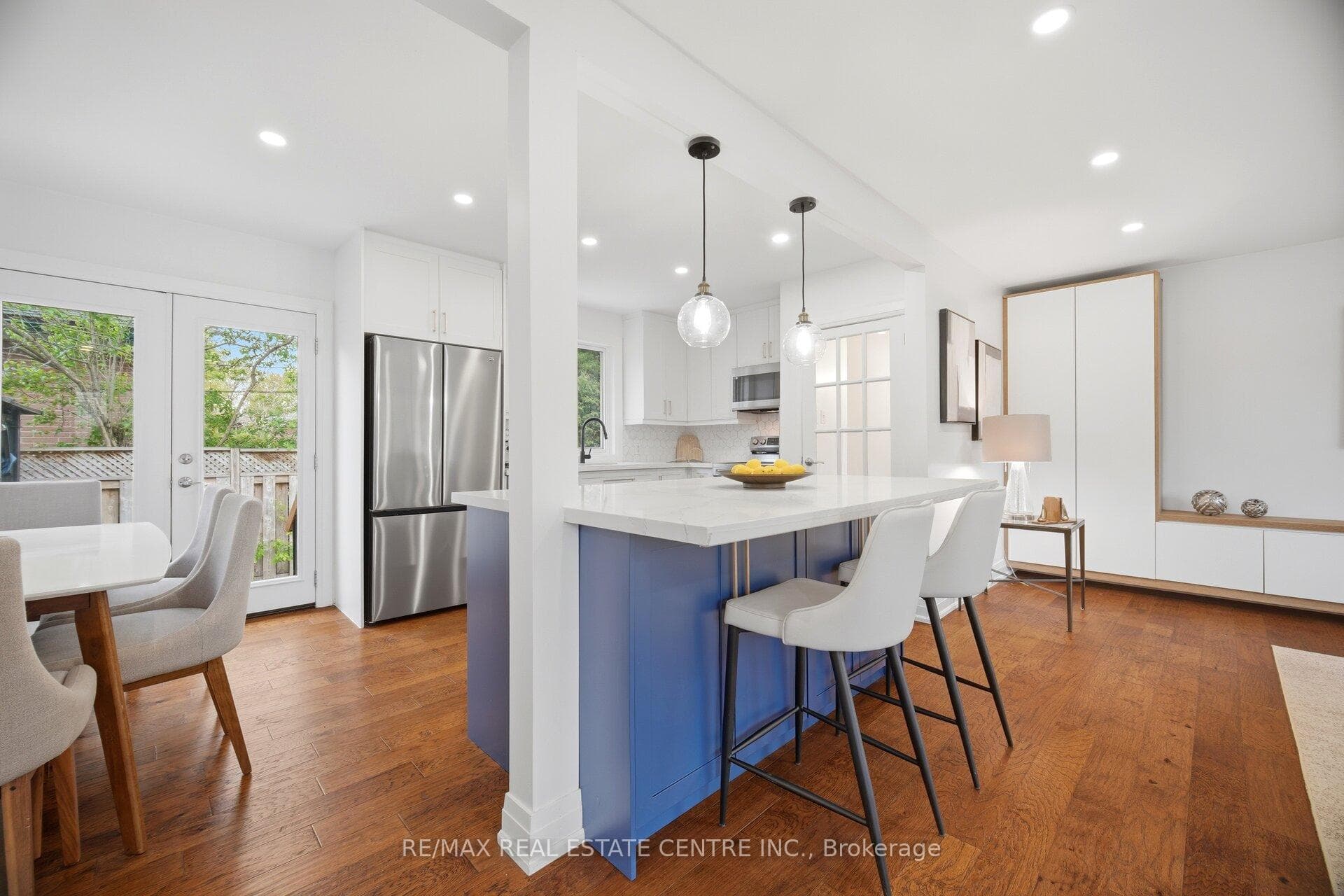 1376 Royal Drive photo 12