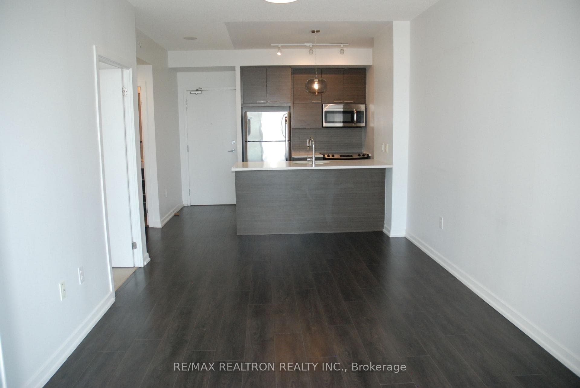 66 Forest Manor Road Unit 1304 photo 9
